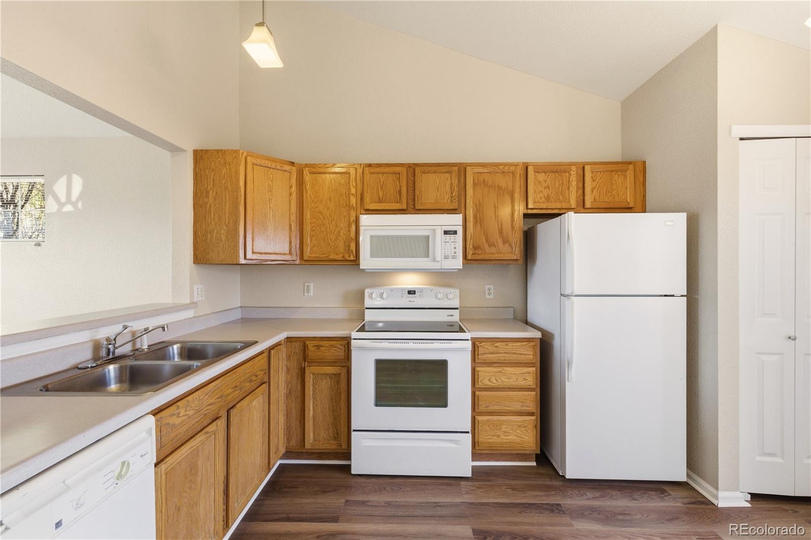MLS Image #6 for 1748  eagle street a,aurora, Colorado