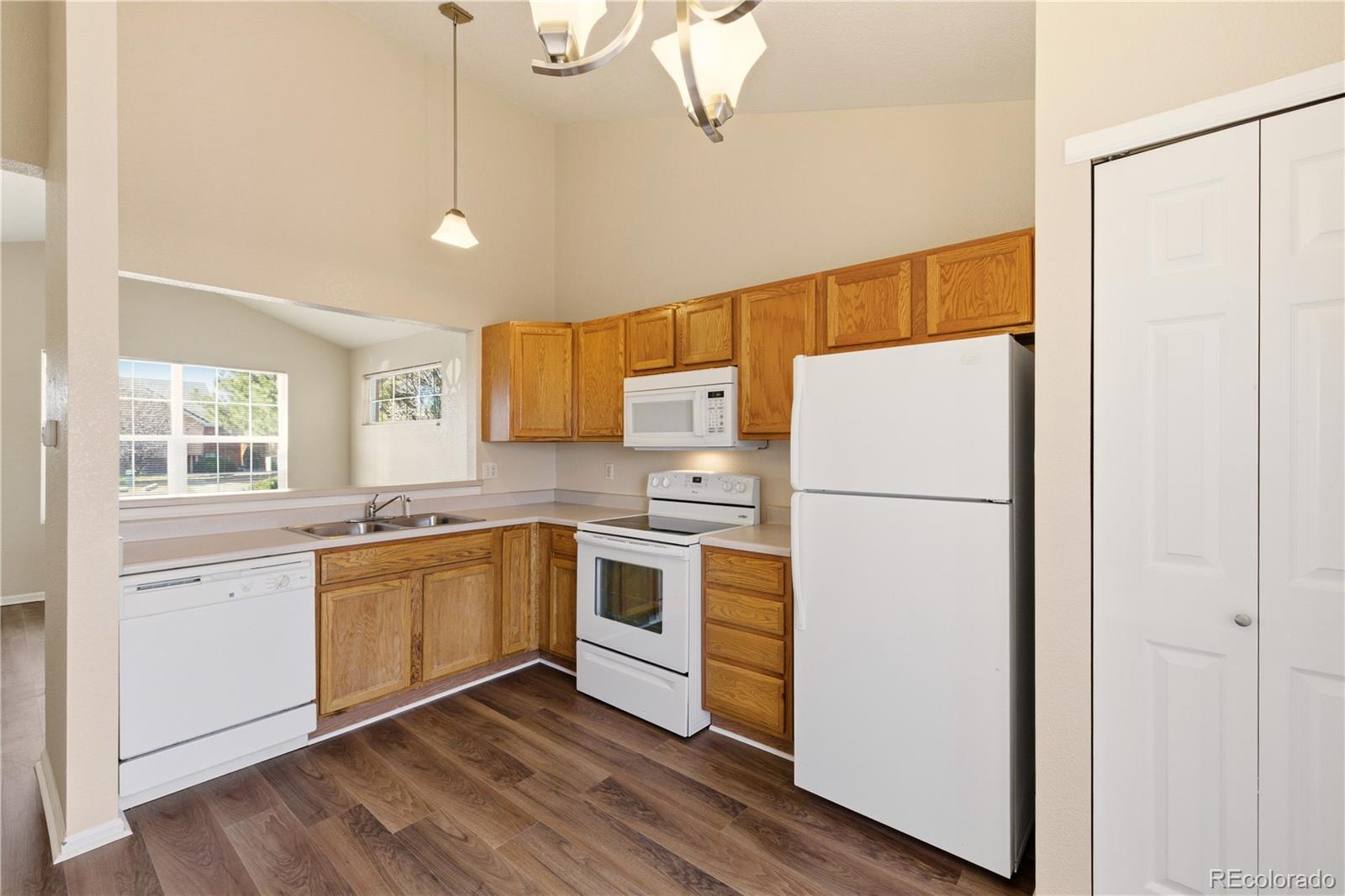 MLS Image #8 for 1748  eagle street a,aurora, Colorado