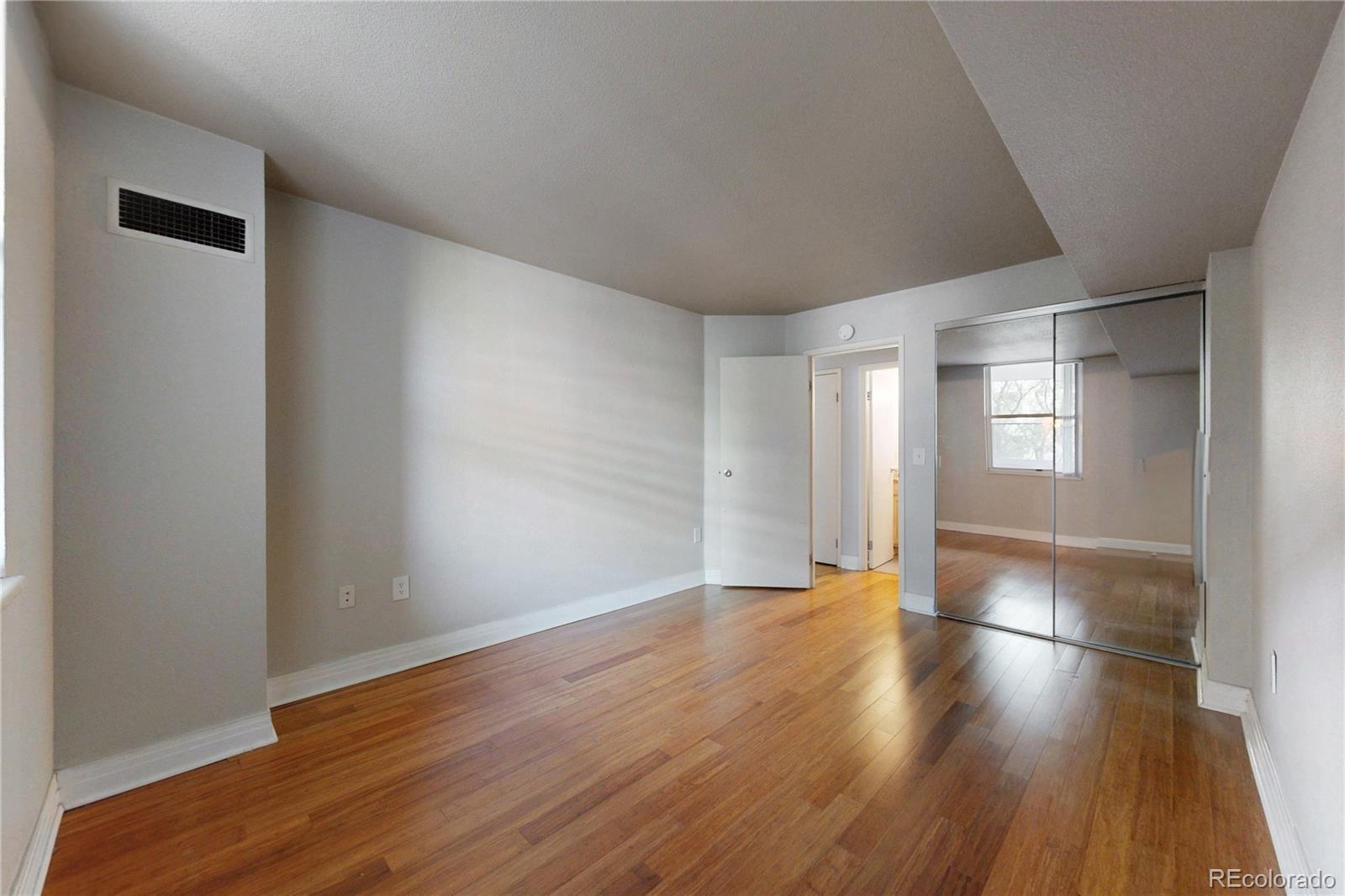 MLS Image #12 for 601 w 11th avenue,denver, Colorado