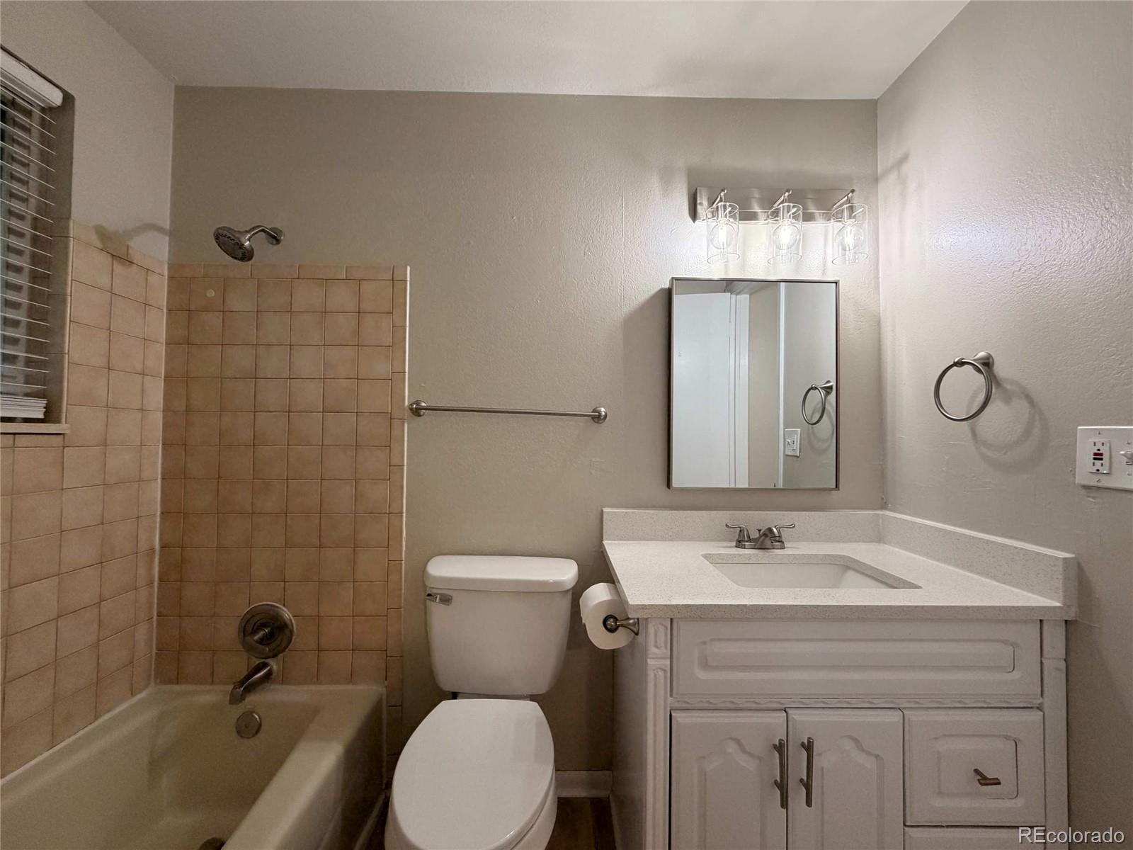 MLS Image #16 for 2965 s eaton street,denver, Colorado