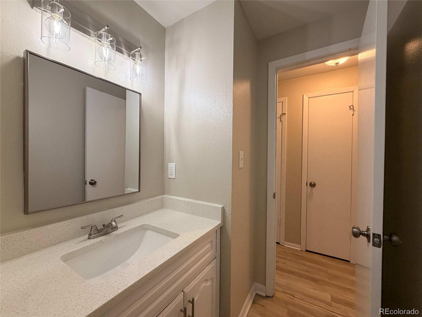 MLS Image #19 for 2965 s eaton street,denver, Colorado