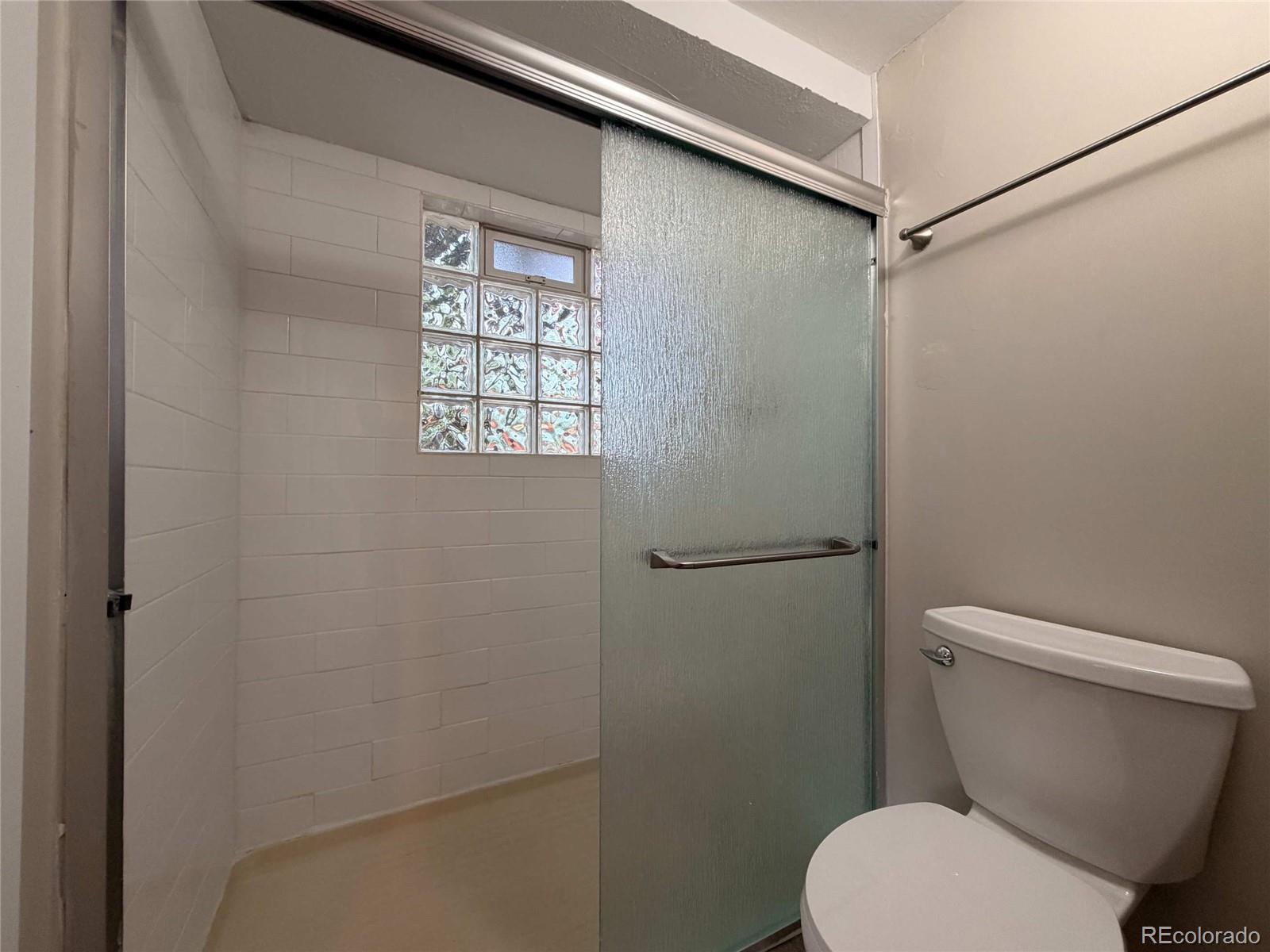 MLS Image #29 for 2965 s eaton street,denver, Colorado