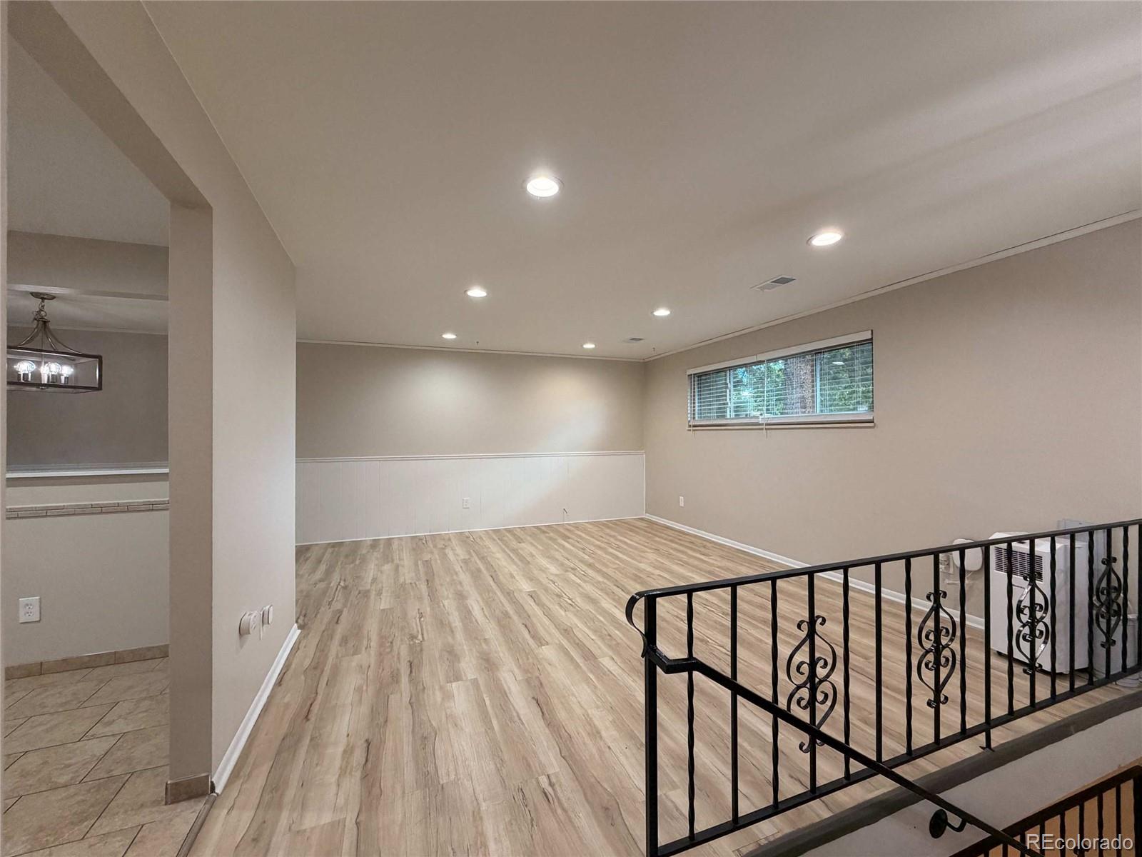 MLS Image #3 for 2965 s eaton street,denver, Colorado