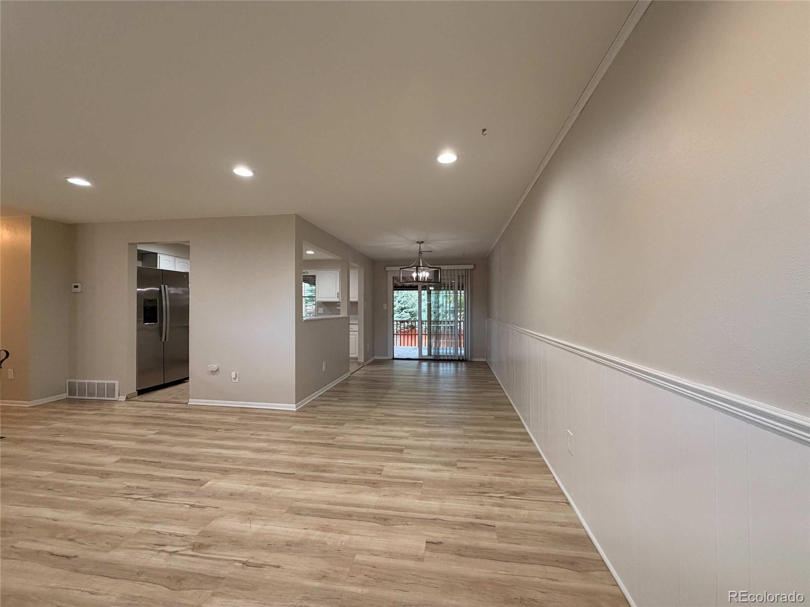 MLS Image #4 for 2965 s eaton street,denver, Colorado