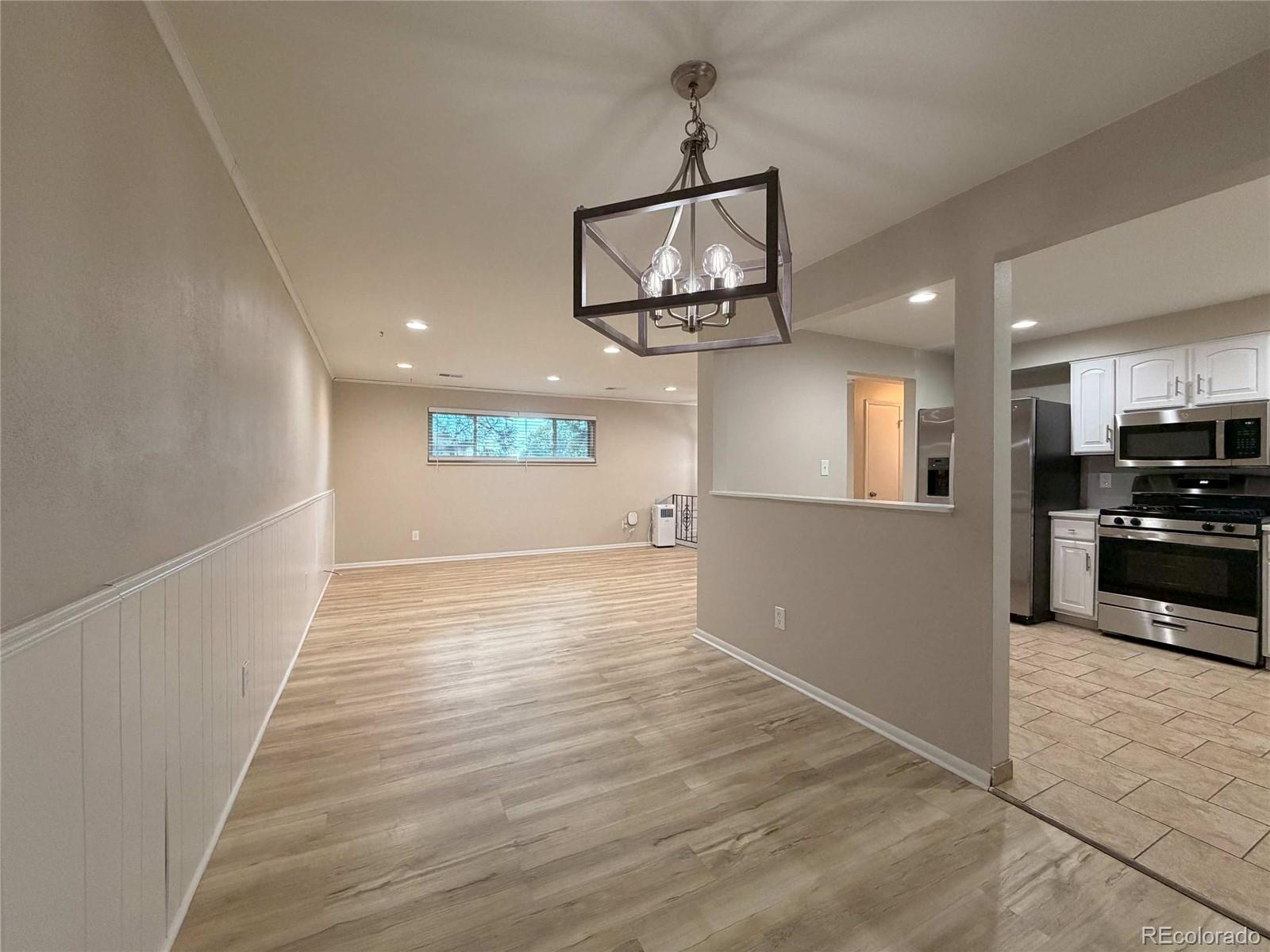MLS Image #8 for 2965 s eaton street,denver, Colorado