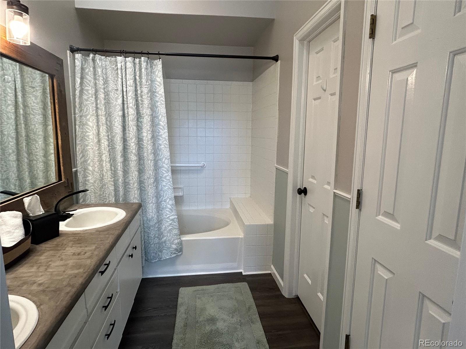 MLS Image #22 for 2125 s troy way,aurora, Colorado