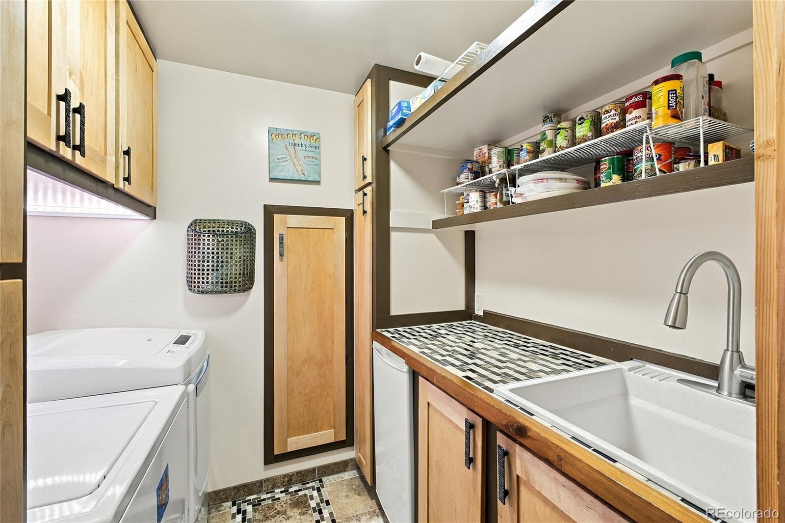 MLS Image #18 for 4590  parmalee gulch road road,indian hills, Colorado