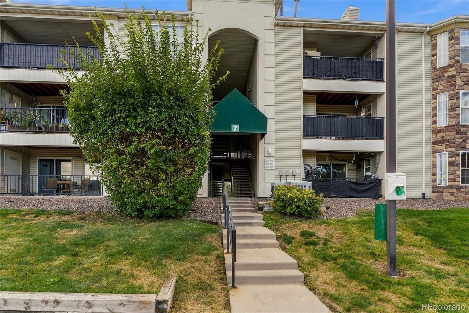 MLS Image #26 for 12304 w cross drive,littleton, Colorado