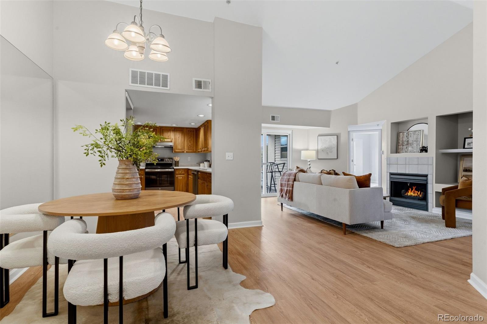 MLS Image #6 for 12304 w cross drive,littleton, Colorado