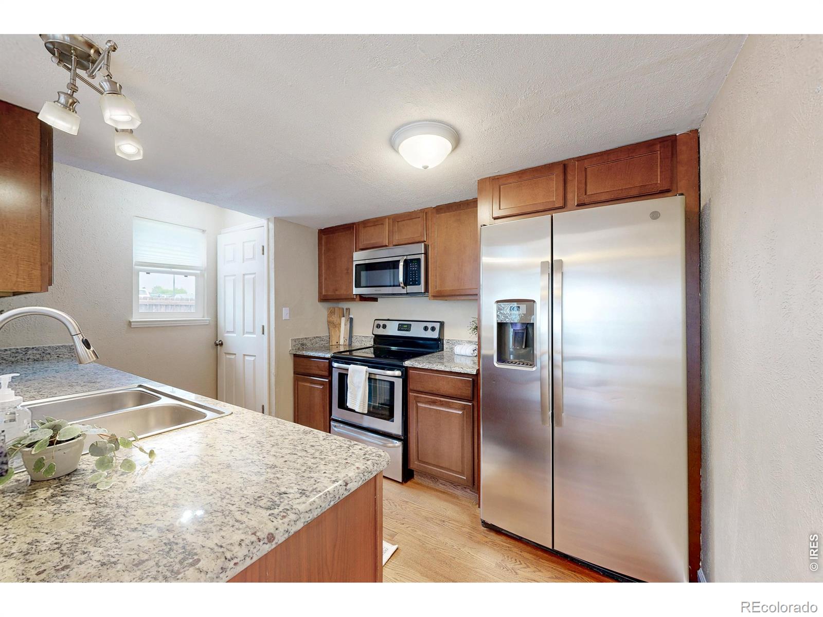 MLS Image #7 for 5047 e 112th court,thornton, Colorado