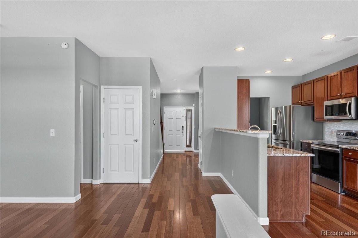 MLS Image #7 for 23661 e alabama drive,aurora, Colorado