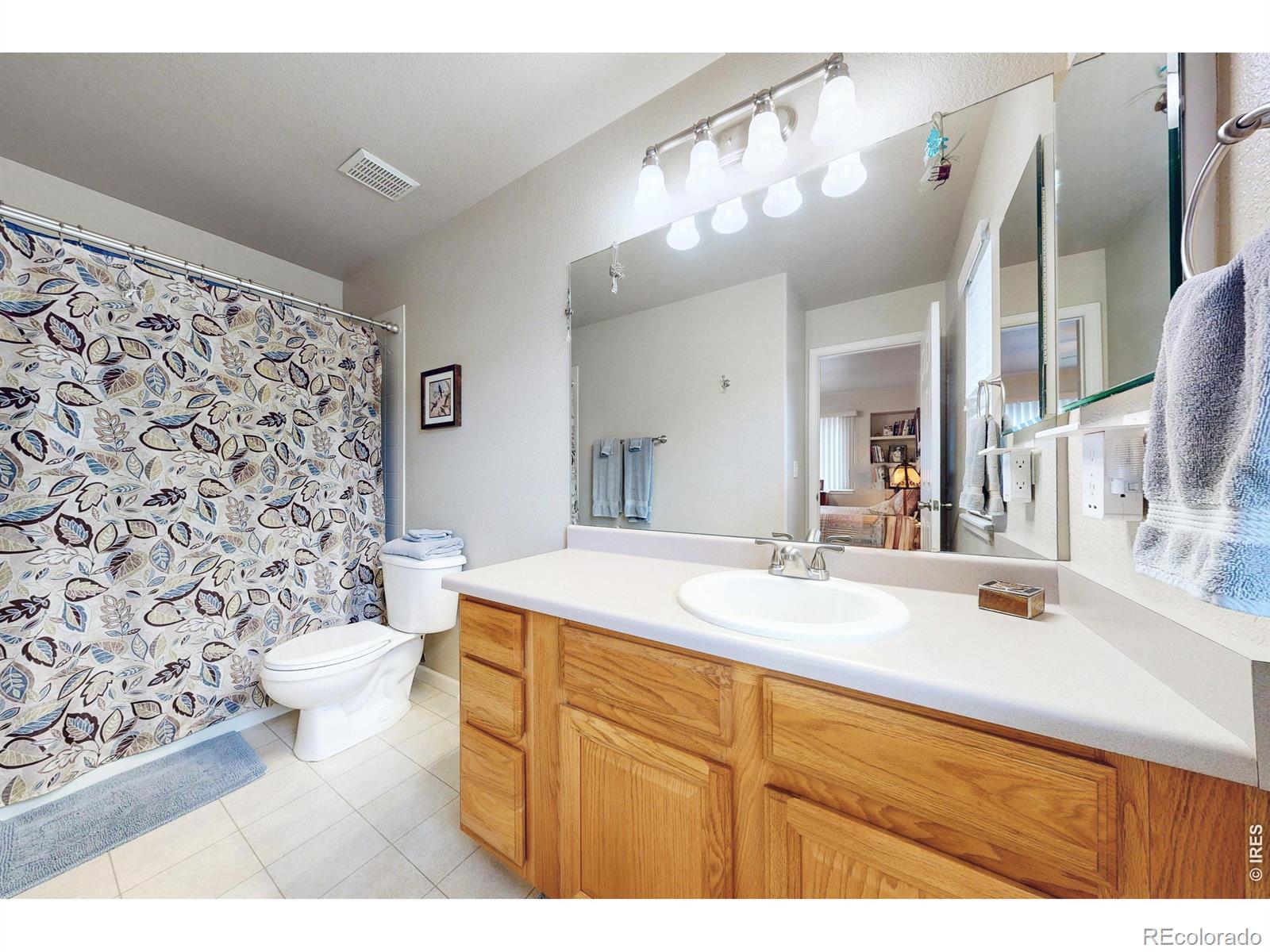 MLS Image #17 for 2313  village lane,longmont, Colorado