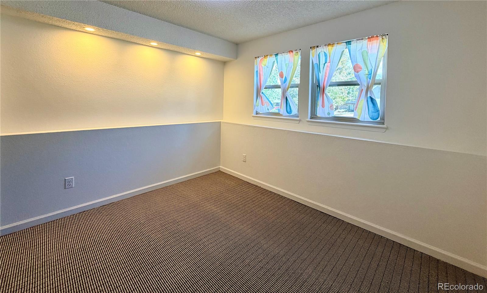 MLS Image #27 for 4761 s yampa street,aurora, Colorado