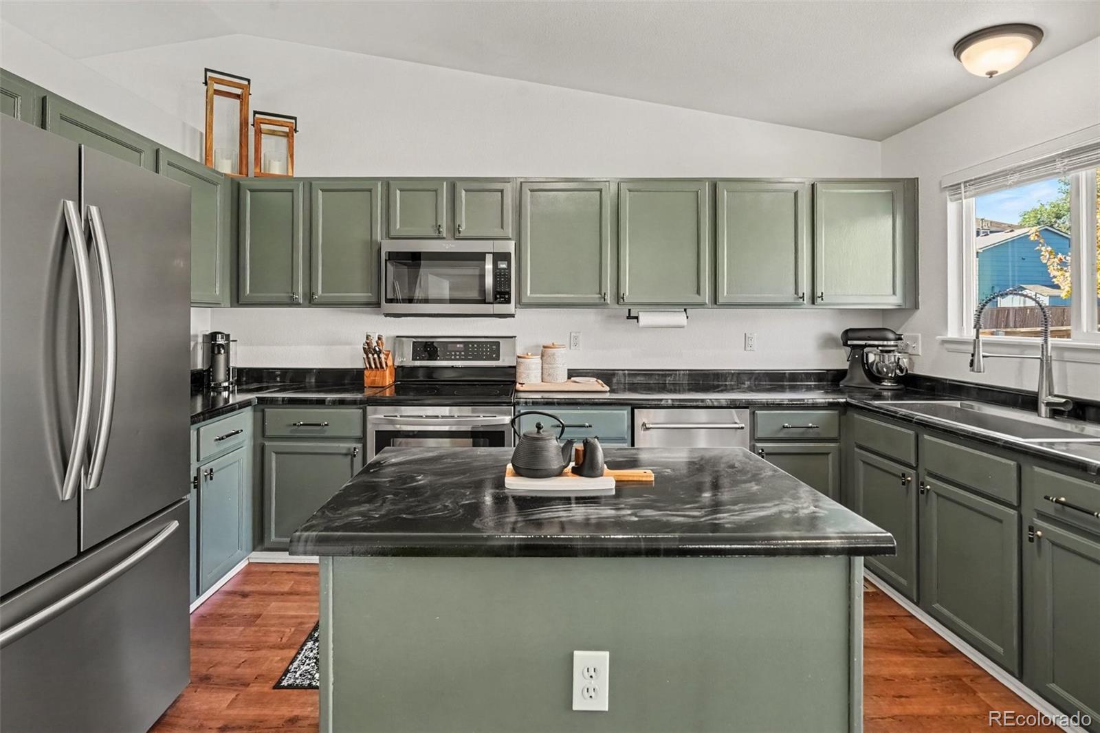 MLS Image #3 for 9699  autumnwood place,highlands ranch, Colorado