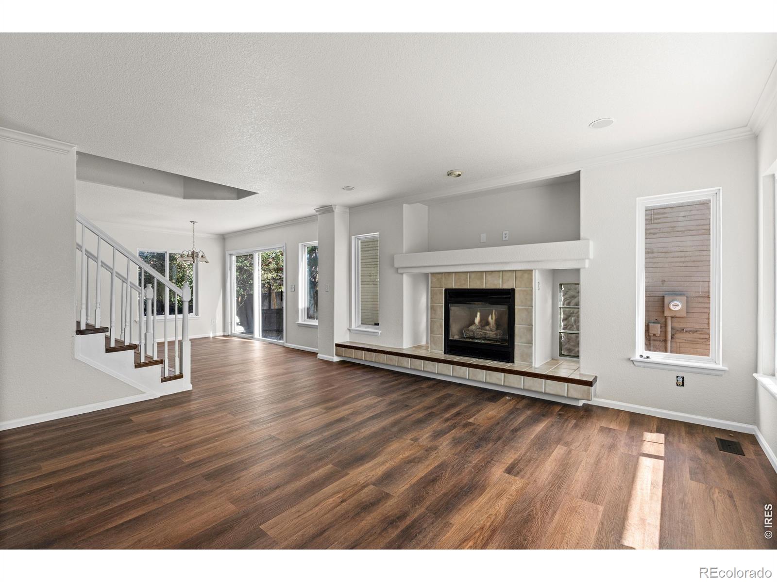 MLS Image #4 for 19965  mitchell place,denver, Colorado
