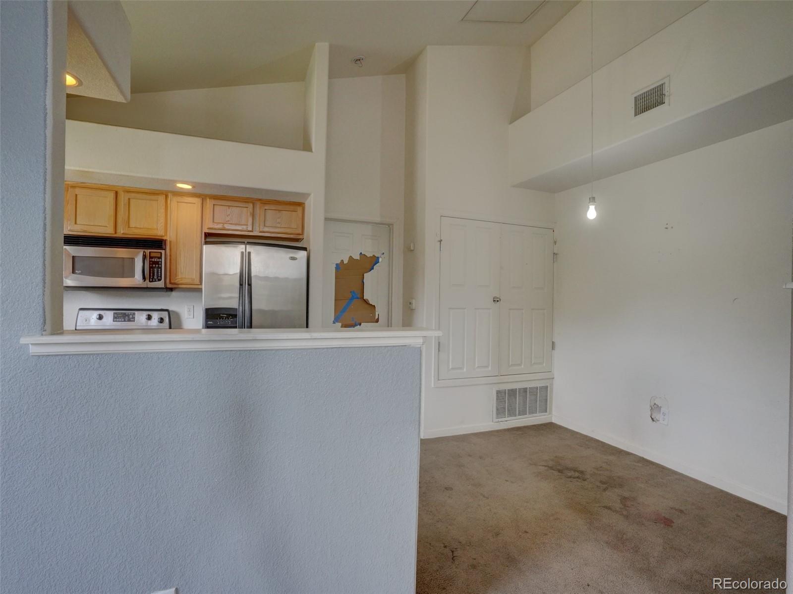 MLS Image #12 for 5800  tower road 1205,denver, Colorado