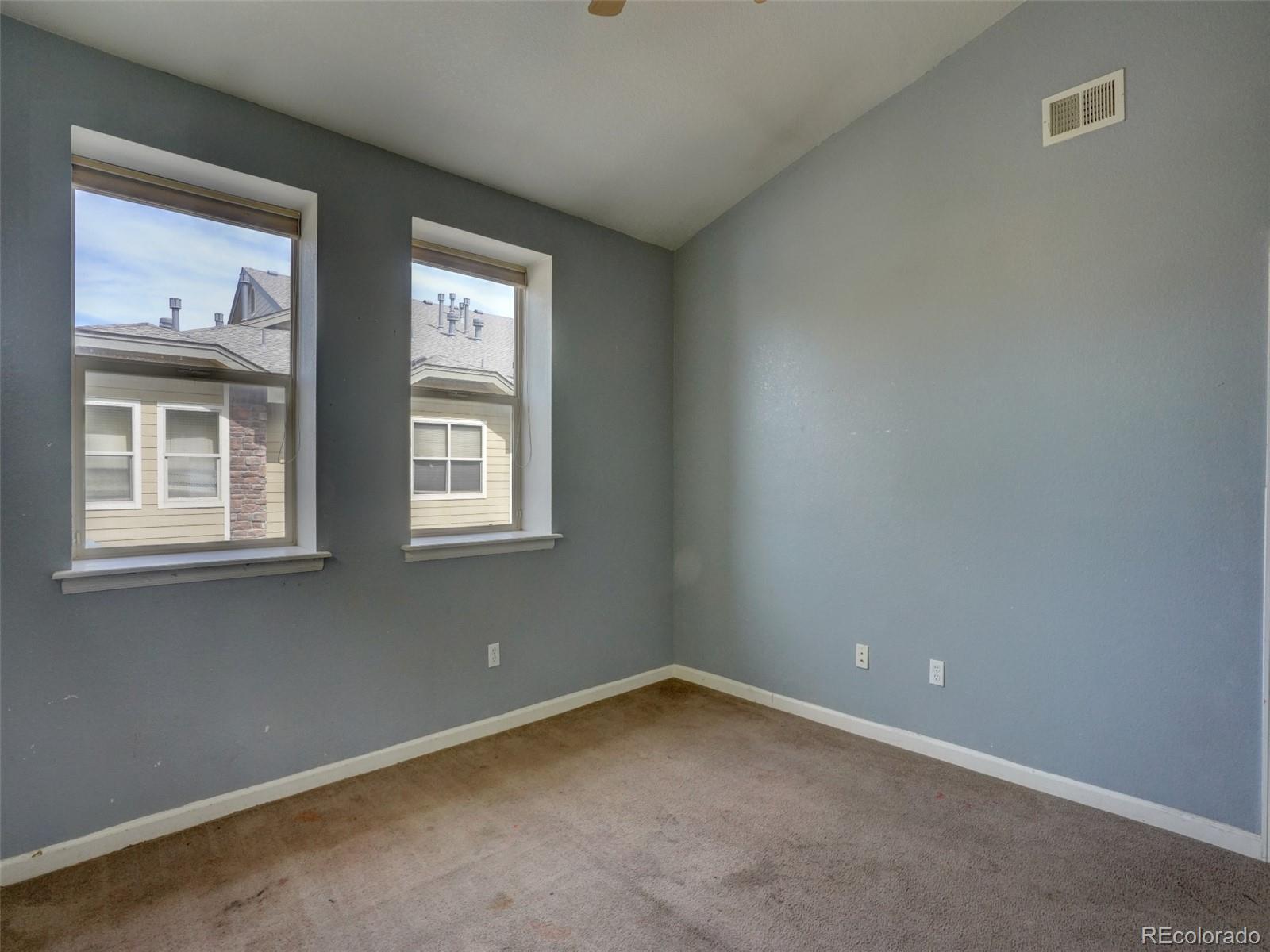 MLS Image #14 for 5800  tower road 1205,denver, Colorado