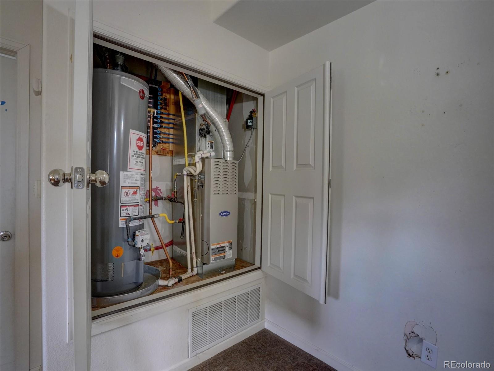 MLS Image #22 for 5800  tower road 1205,denver, Colorado