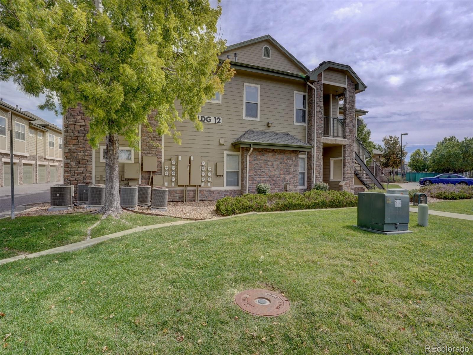 MLS Image #26 for 5800  tower road 1205,denver, Colorado