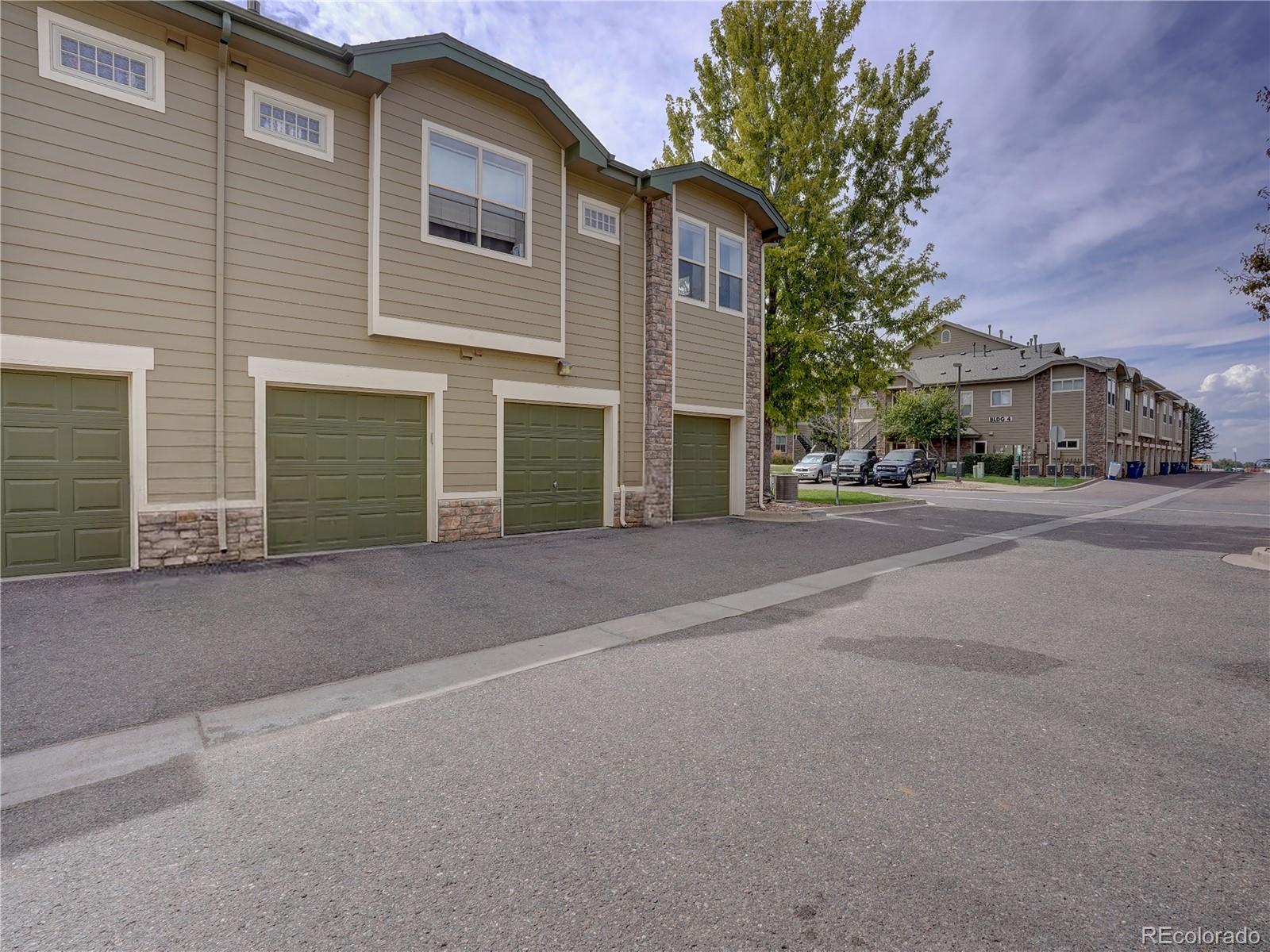 MLS Image #30 for 5800  tower road 1205,denver, Colorado