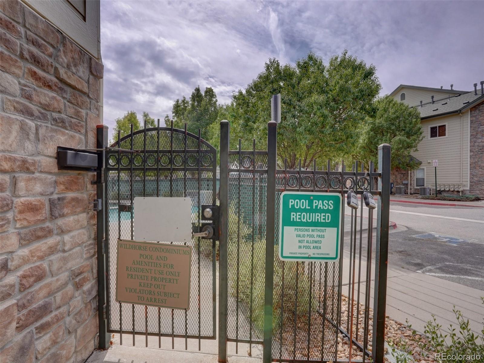 MLS Image #33 for 5800  tower road 1205,denver, Colorado