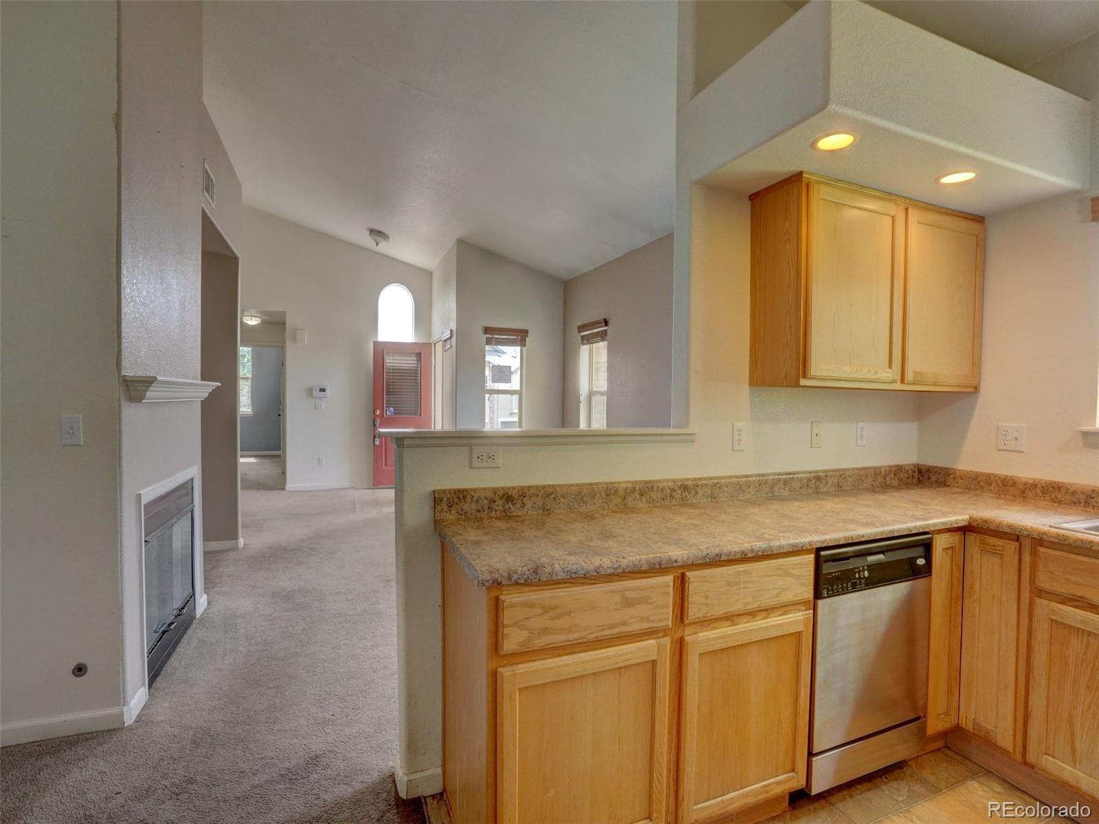 MLS Image #7 for 5800  tower road 1205,denver, Colorado