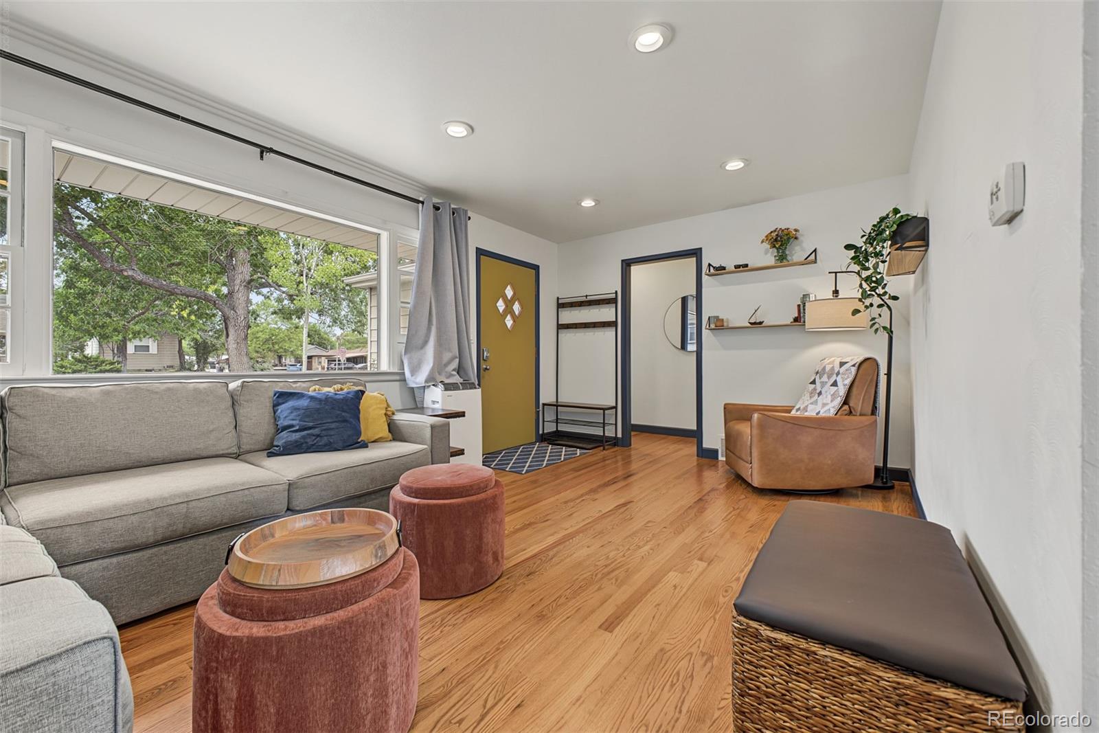 MLS Image #7 for 714 s xavier street,denver, Colorado