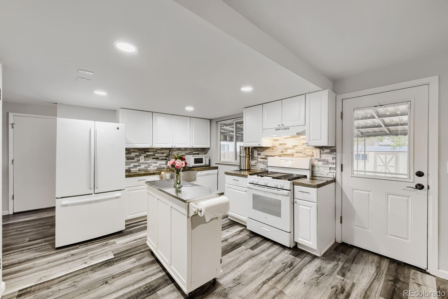 MLS Image #11 for 8438  fenton street,arvada, Colorado