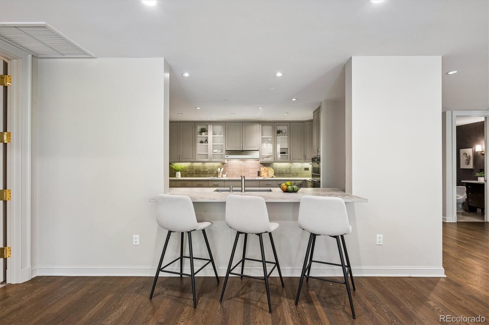 MLS Image #12 for 2400 e cherry creek south drive 306,denver, Colorado