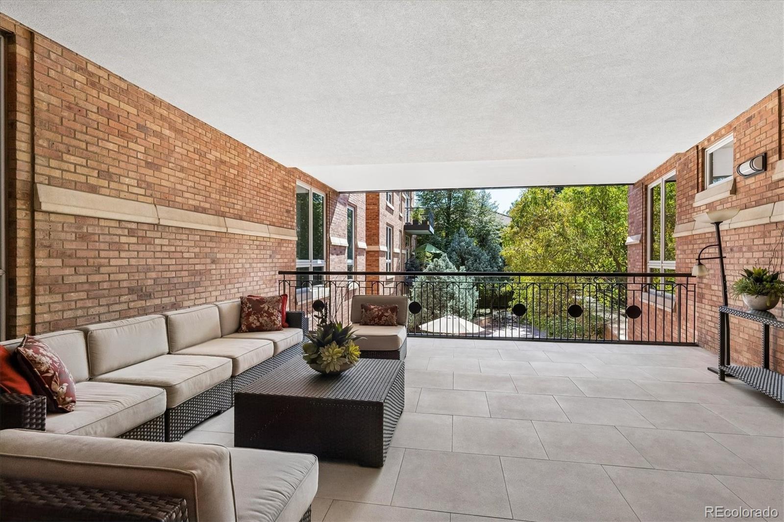MLS Image #37 for 2400 e cherry creek south drive 306,denver, Colorado