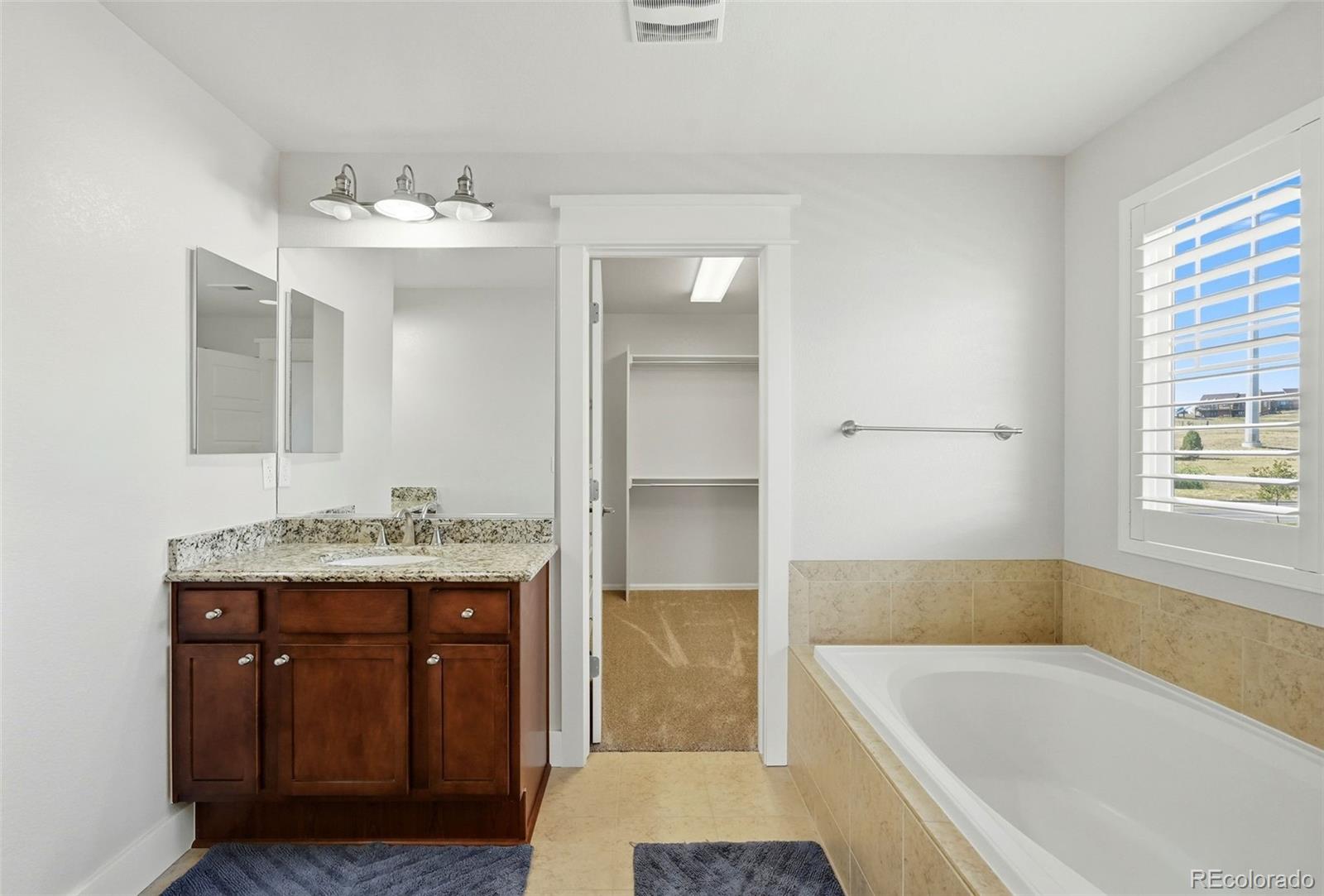 MLS Image #28 for 5417 s elk way,aurora, Colorado