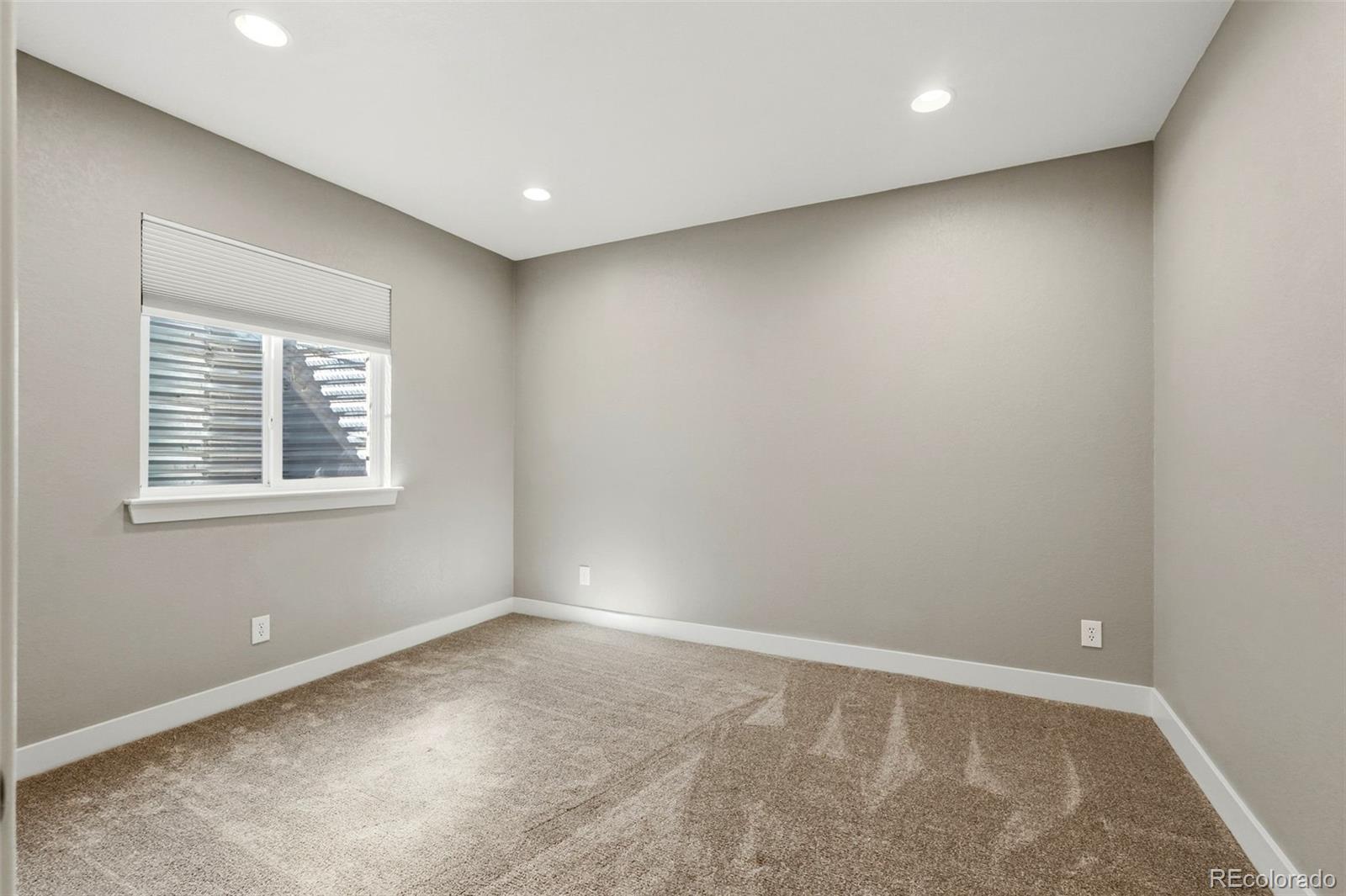 MLS Image #32 for 5417 s elk way,aurora, Colorado