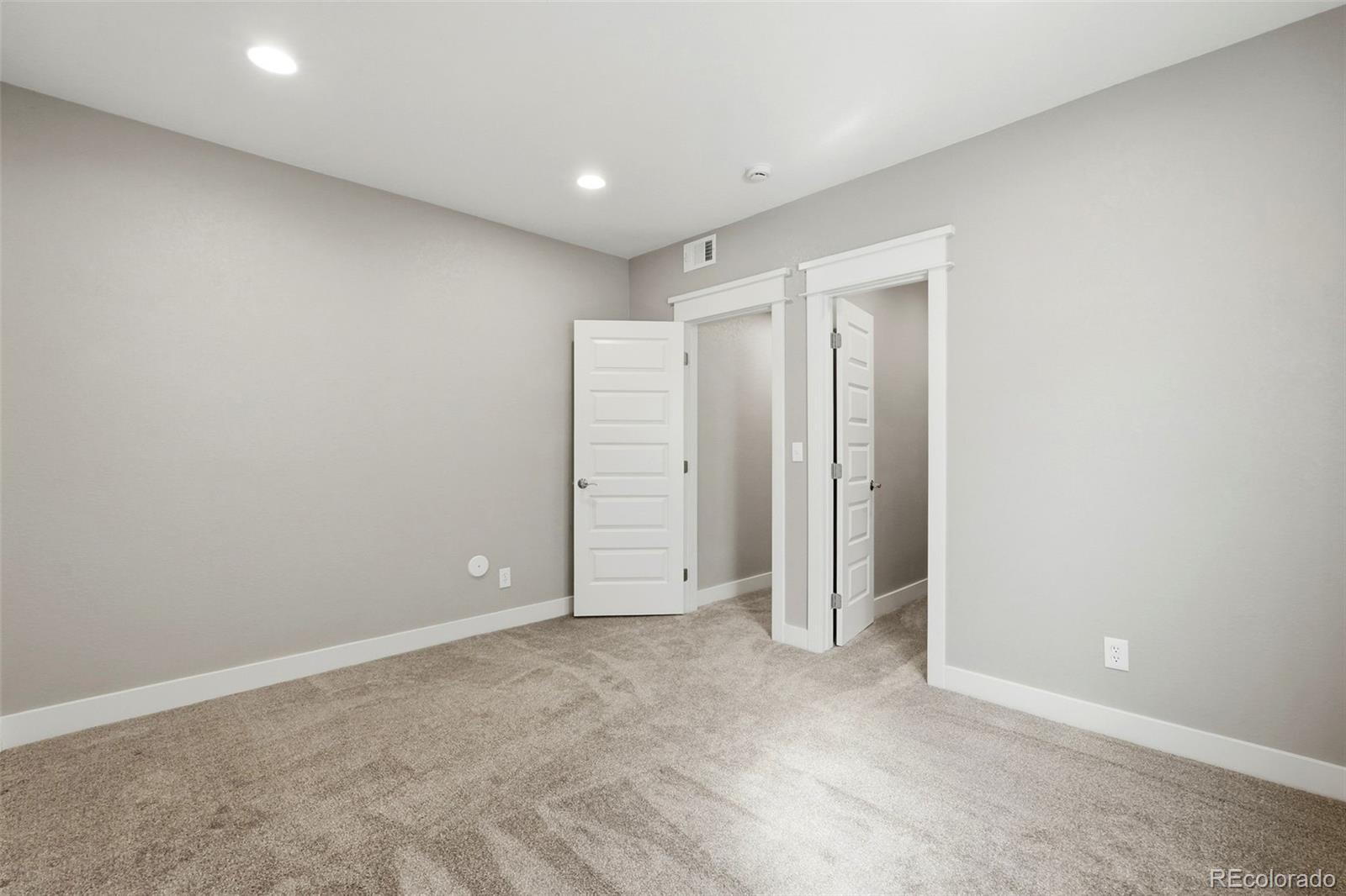 MLS Image #33 for 5417 s elk way,aurora, Colorado