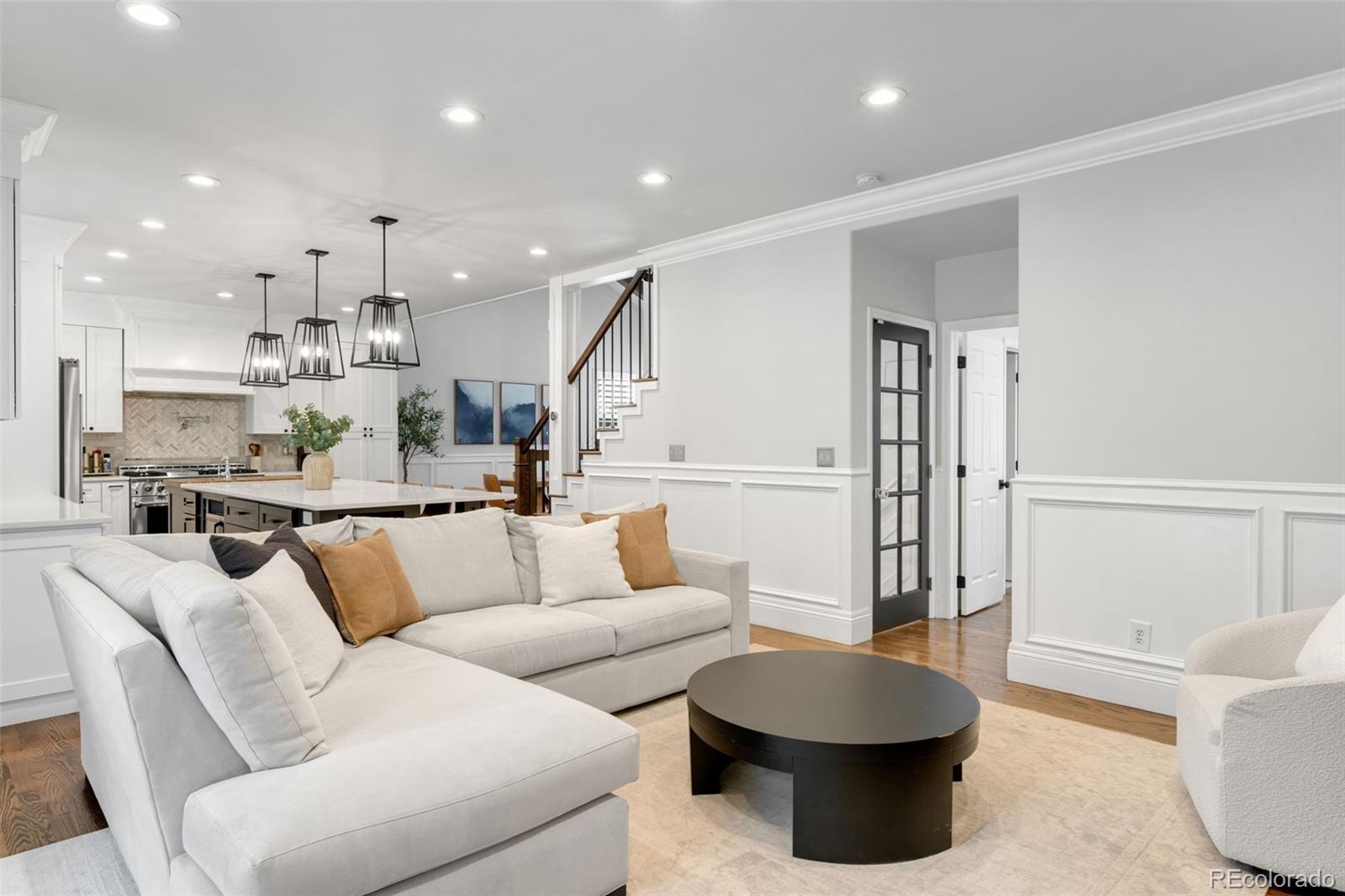 MLS Image #11 for 17382 e lake lane,aurora, Colorado