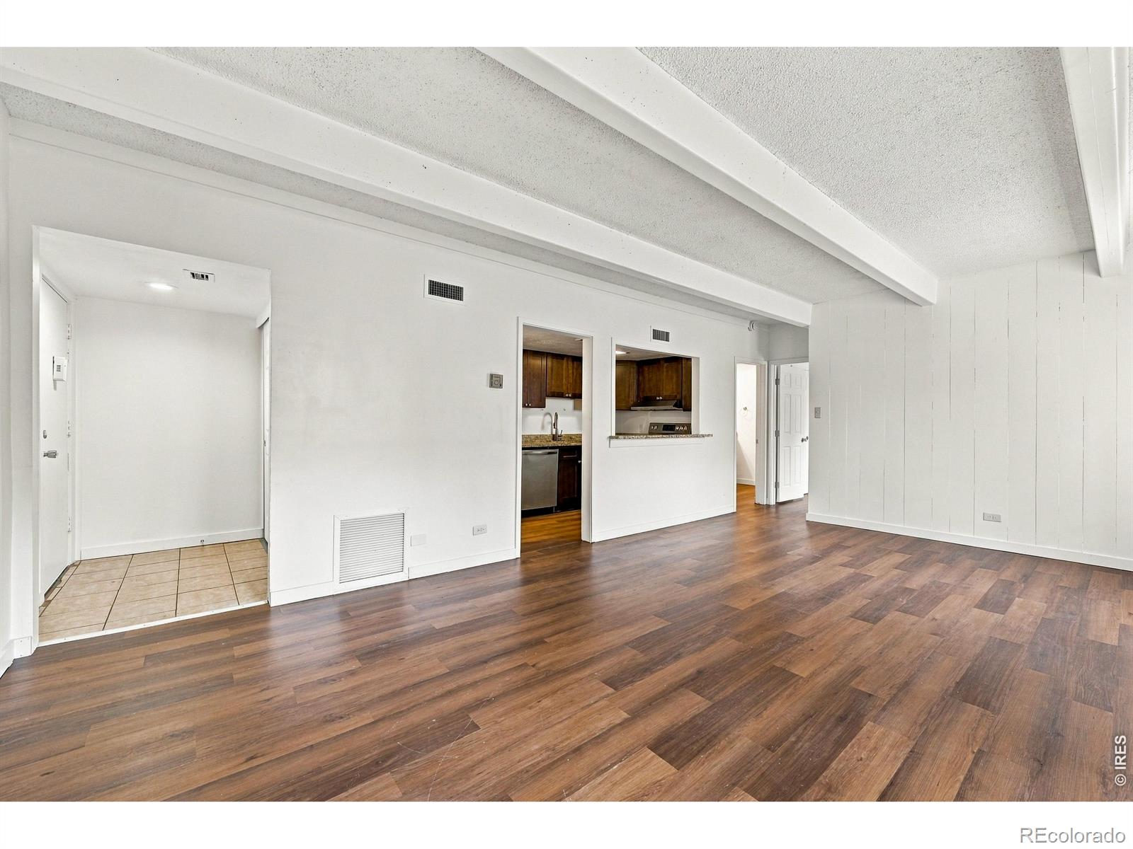MLS Image #11 for 9995 e harvard avenue,denver, Colorado