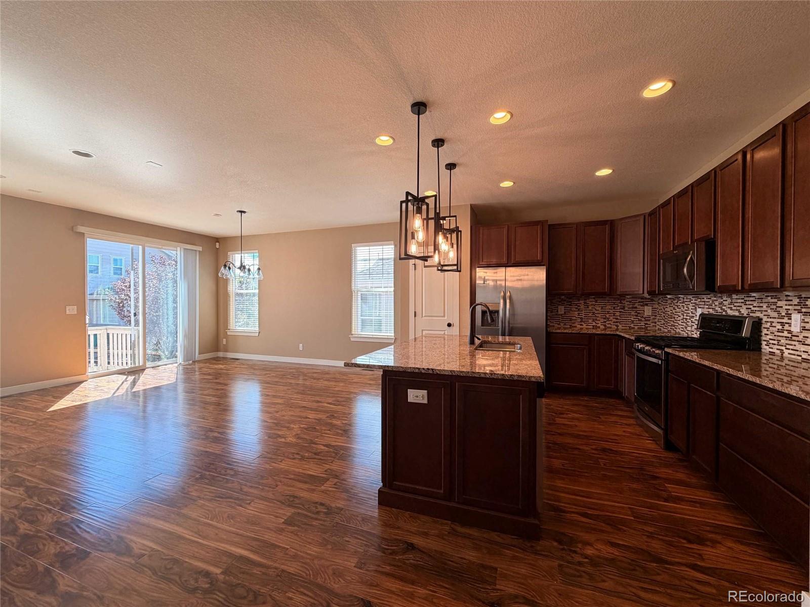 MLS Image #10 for 24336 e links place,aurora, Colorado