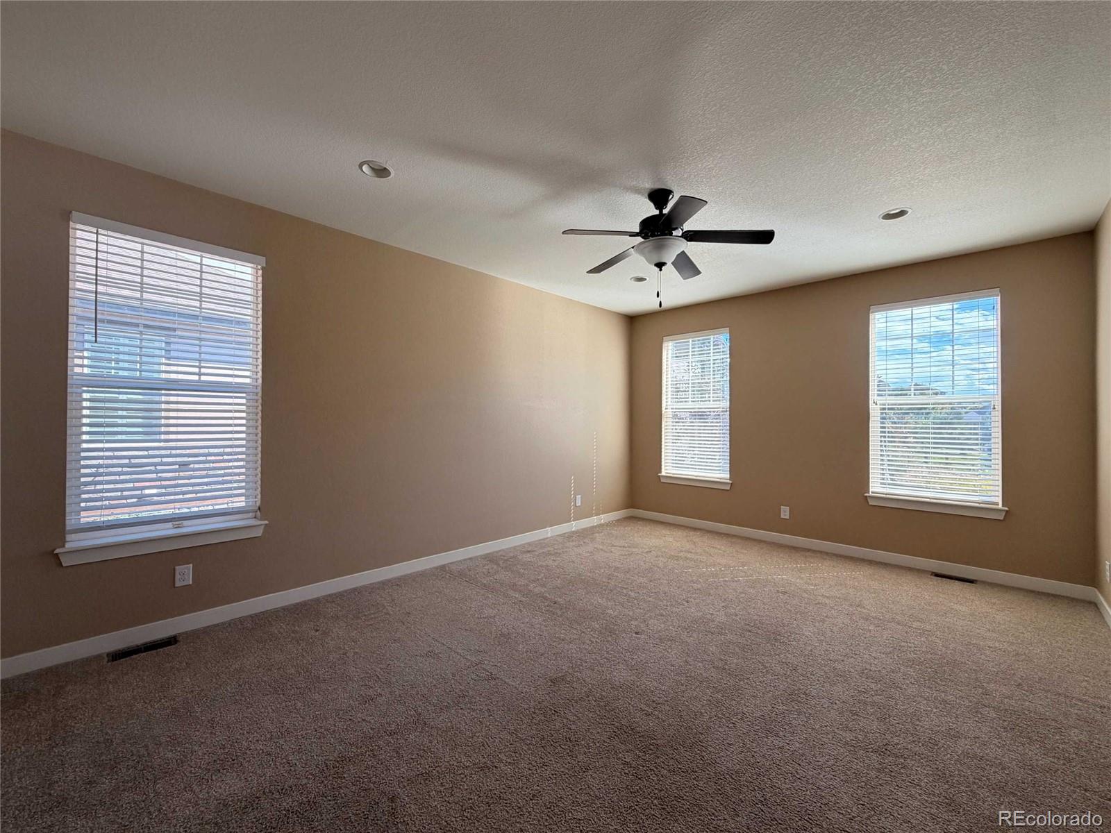 MLS Image #16 for 24336 e links place,aurora, Colorado