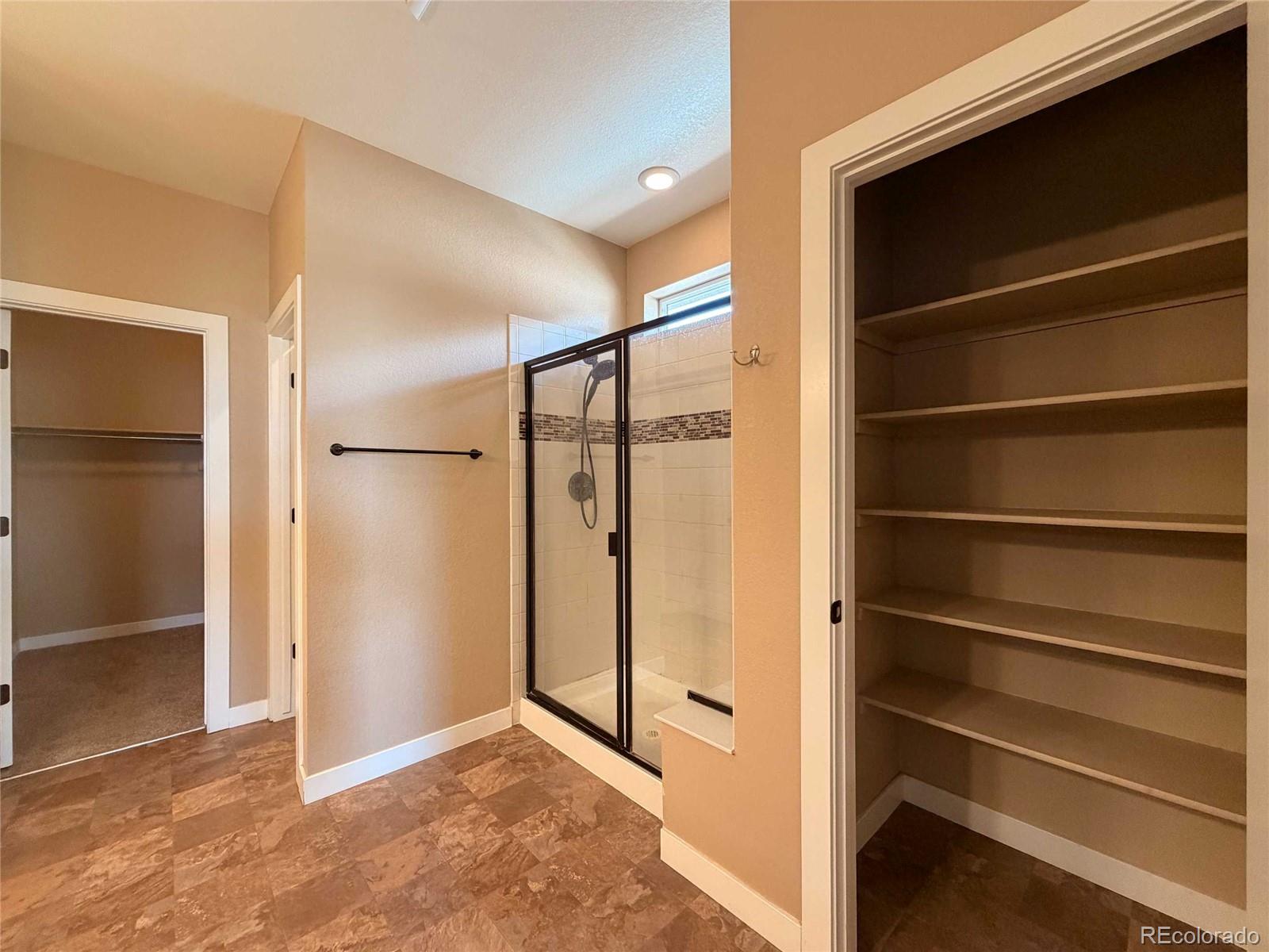 MLS Image #18 for 24336 e links place,aurora, Colorado