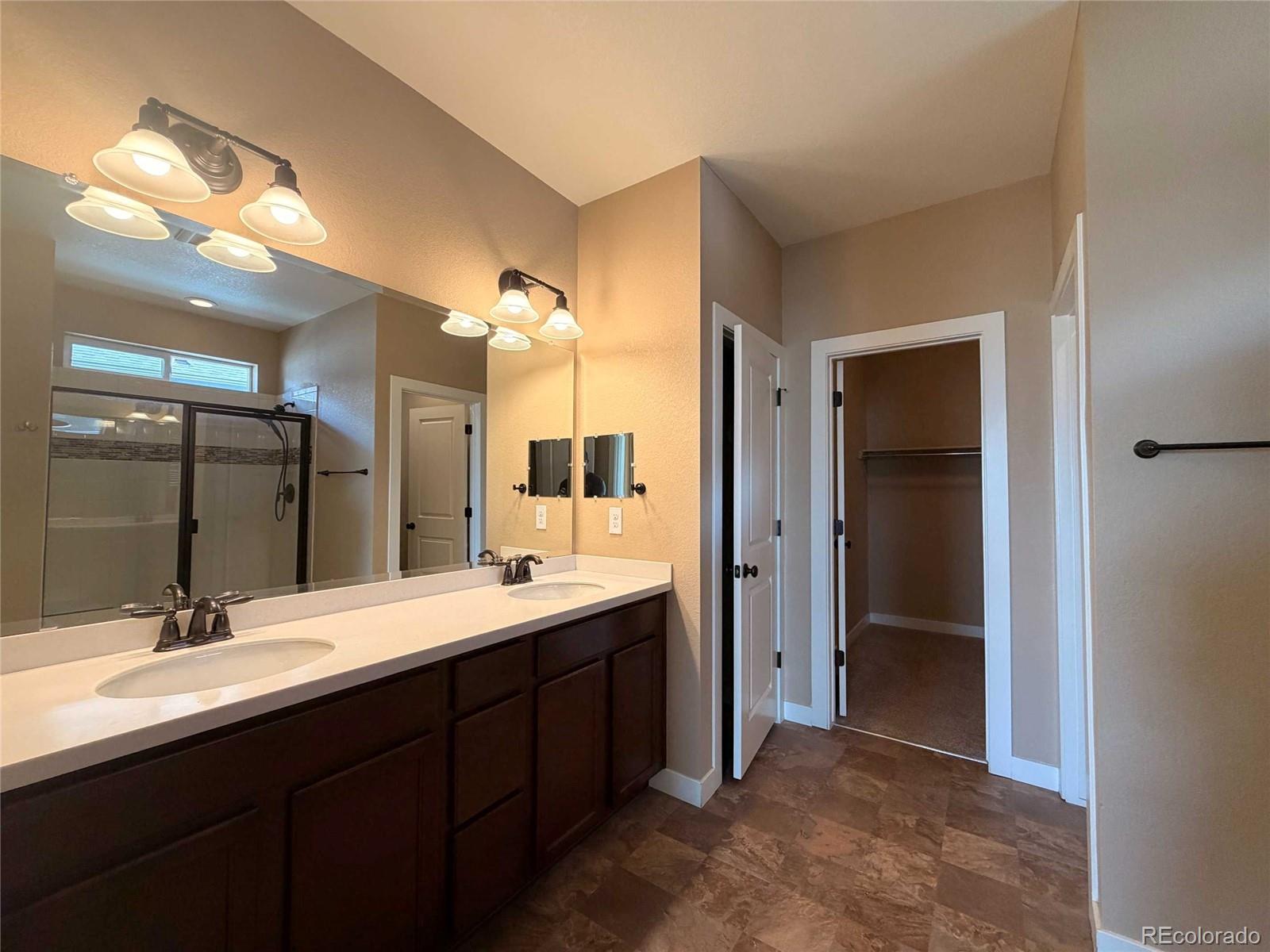 MLS Image #19 for 24336 e links place,aurora, Colorado