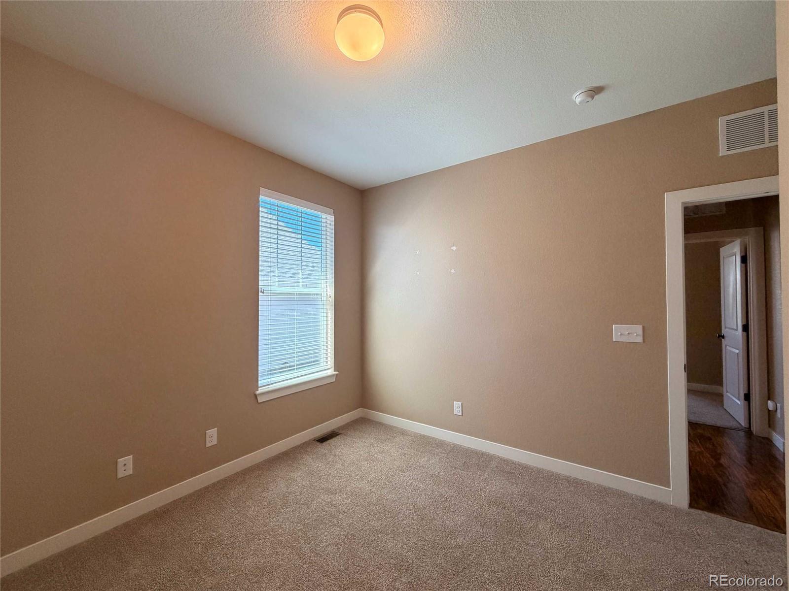 MLS Image #5 for 24336 e links place,aurora, Colorado