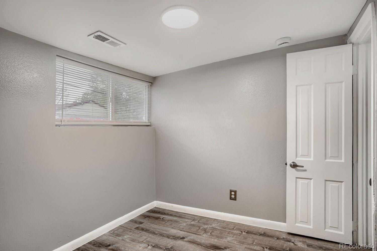 MLS Image #10 for 808 s jay court,denver, Colorado