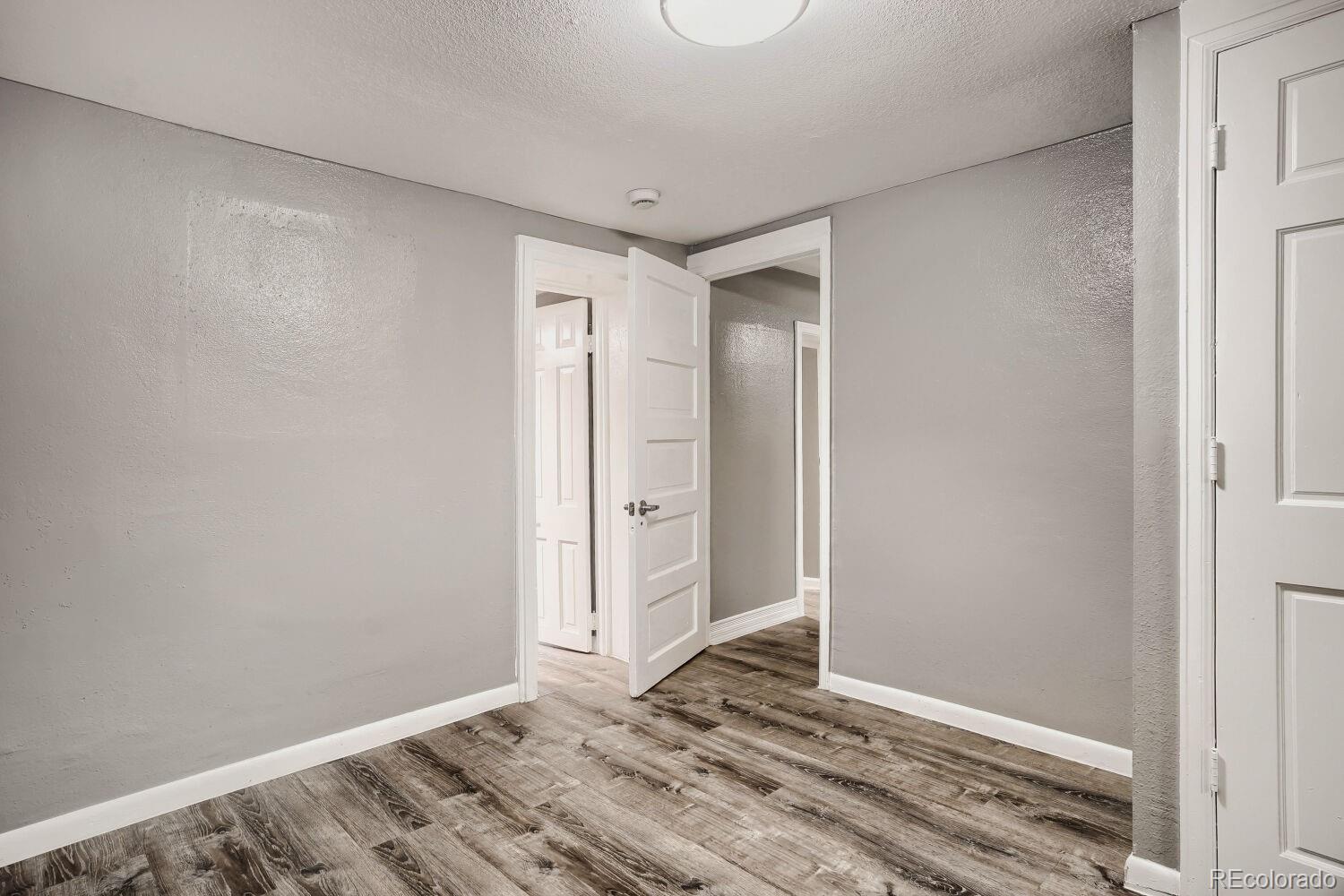 MLS Image #17 for 808 s jay court,denver, Colorado