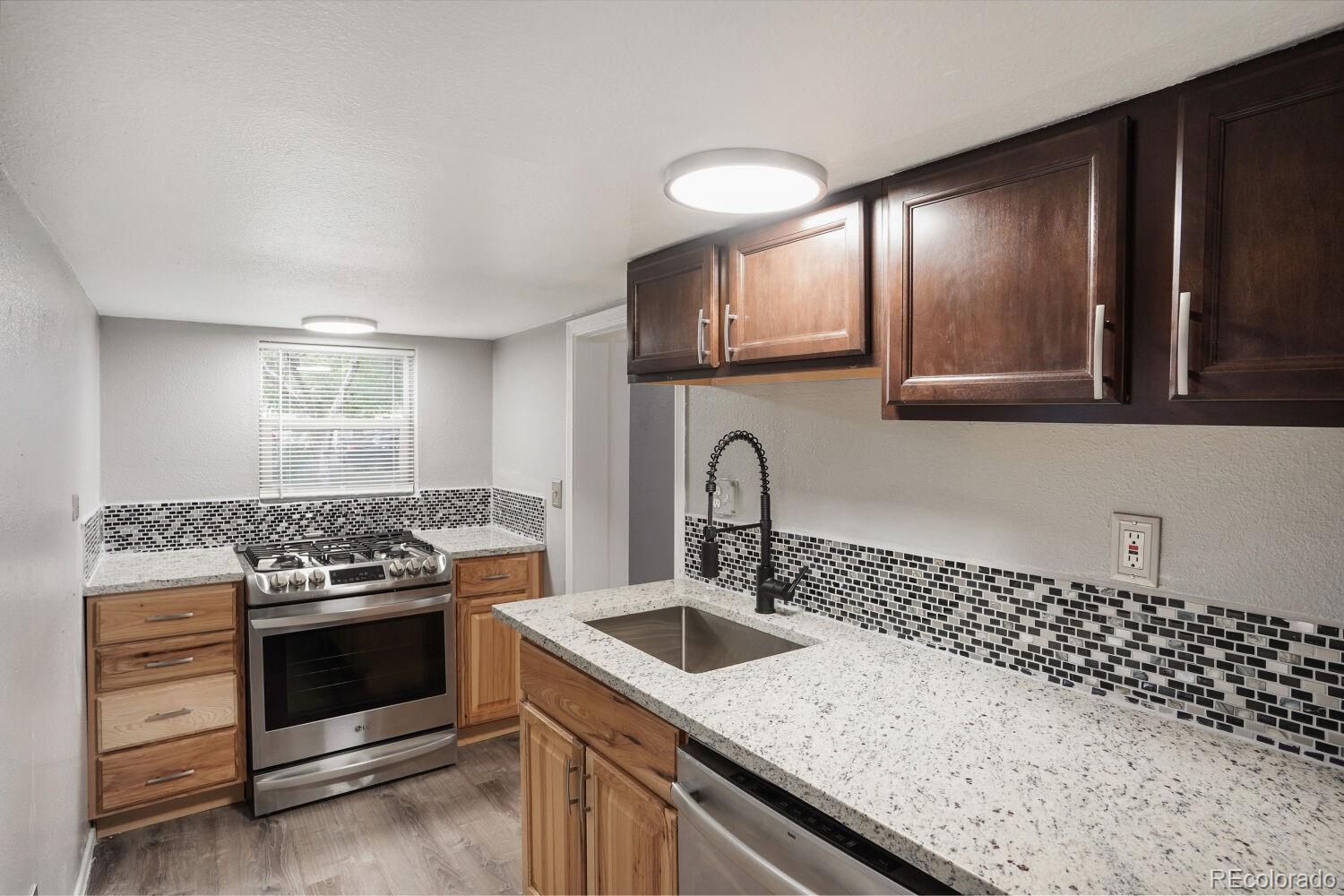 MLS Image #29 for 808 s jay court,denver, Colorado