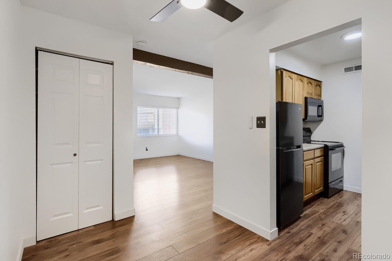 MLS Image #10 for 3653 s sheridan boulevard,lakewood, Colorado