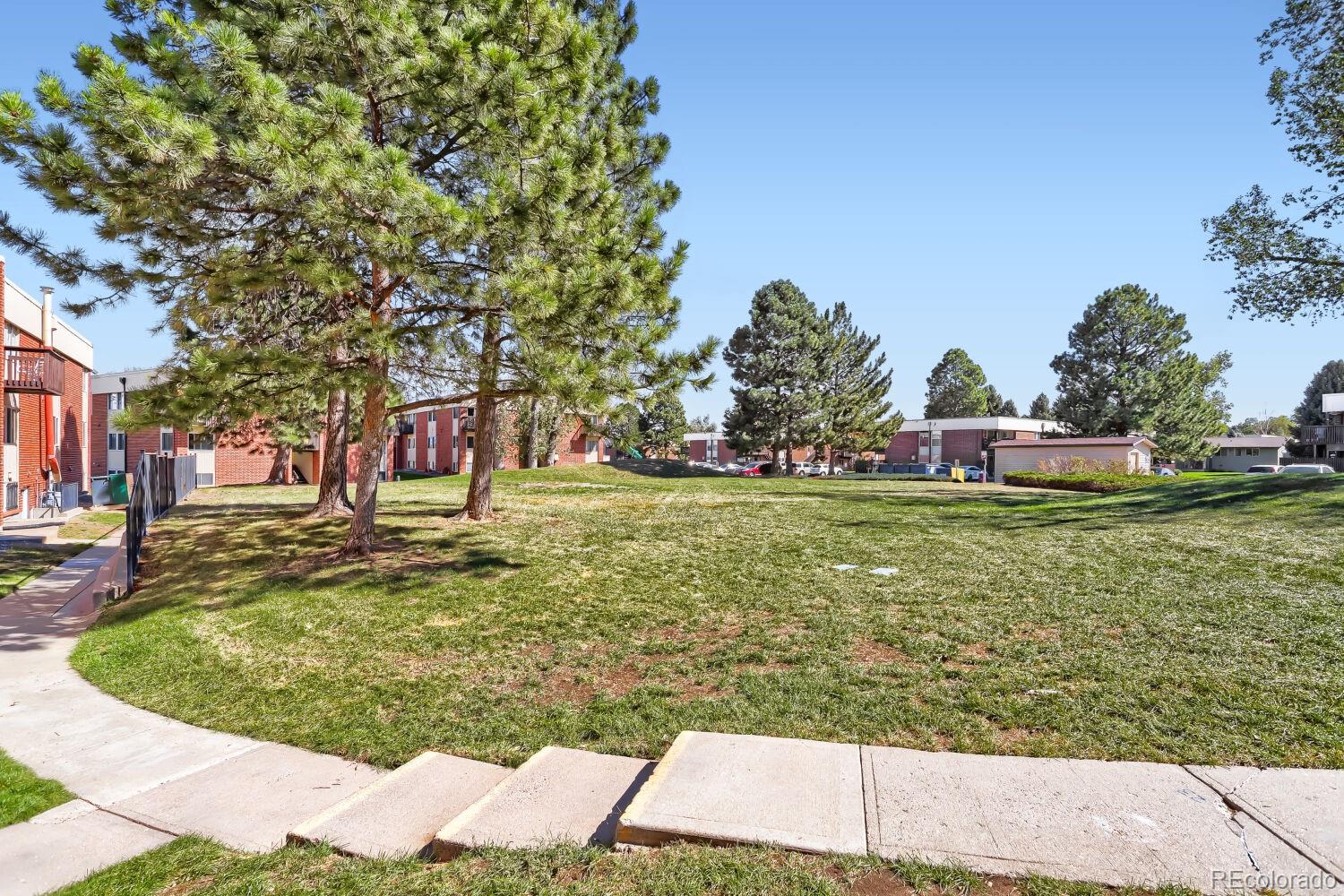 MLS Image #28 for 3653 s sheridan boulevard,lakewood, Colorado