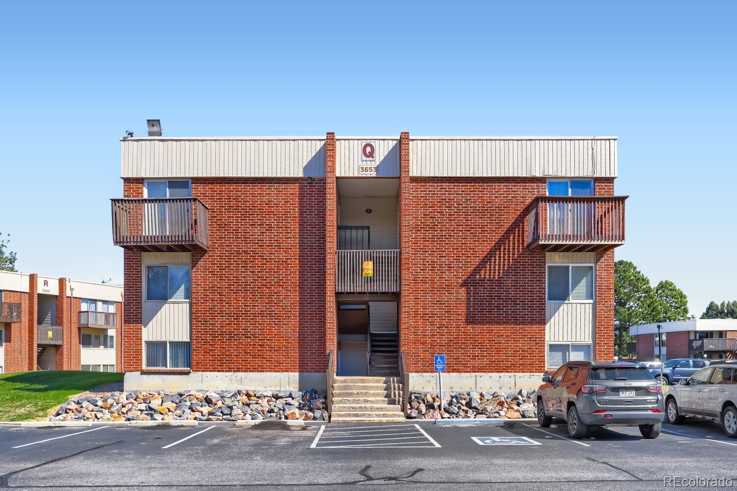 MLS Image #4 for 3653 s sheridan boulevard,lakewood, Colorado