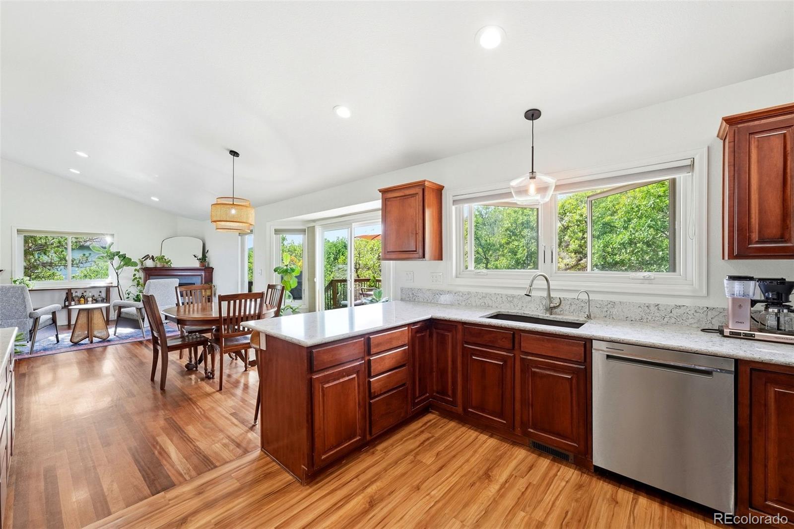 MLS Image #32 for 345  cheshire court,colorado springs, Colorado