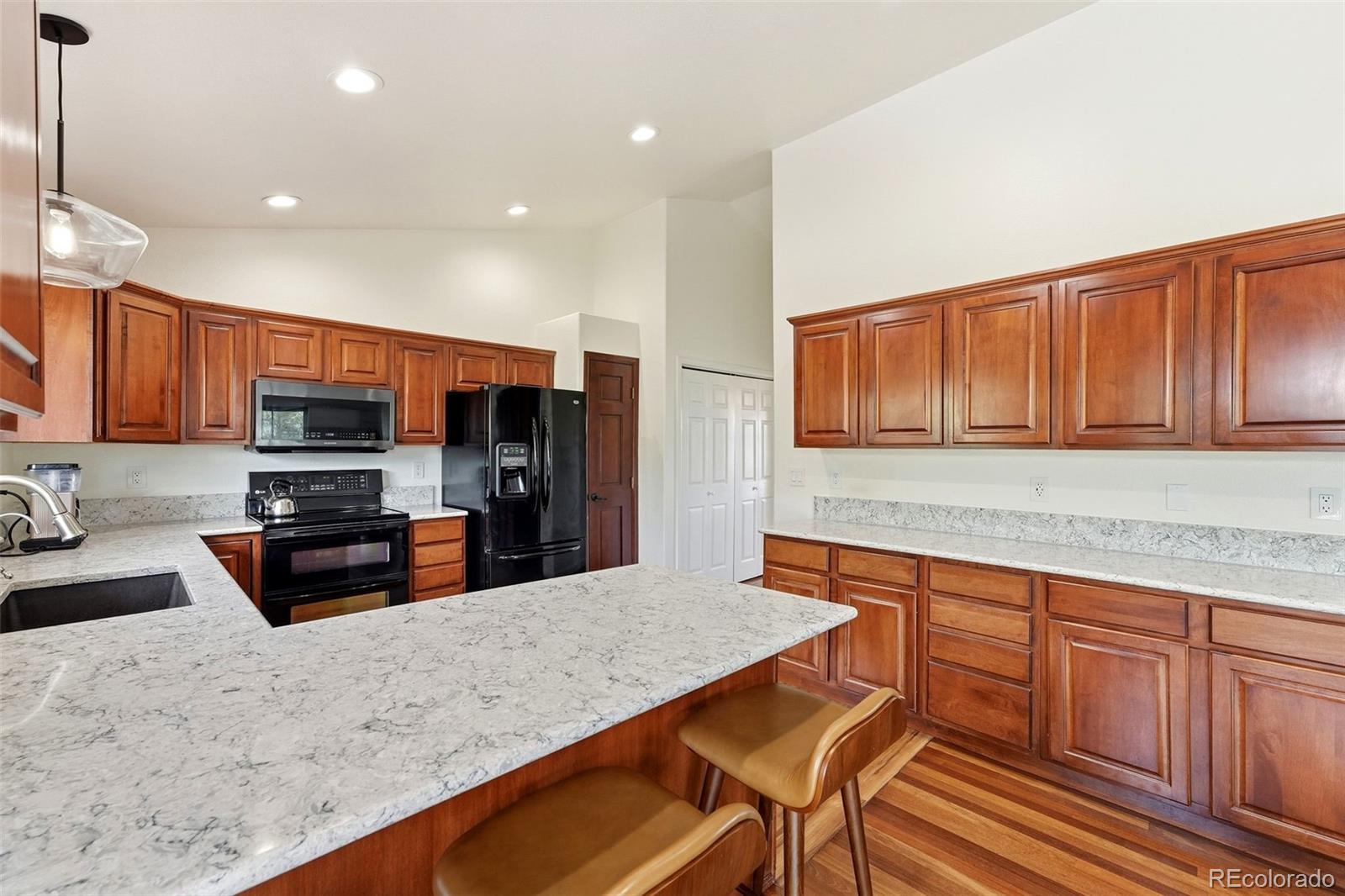 MLS Image #33 for 345  cheshire court,colorado springs, Colorado