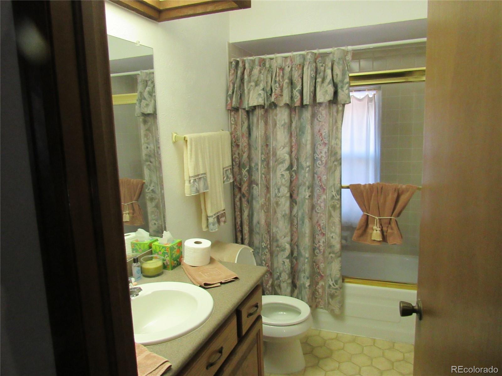 MLS Image #6 for 3530 s rifle street,aurora, Colorado