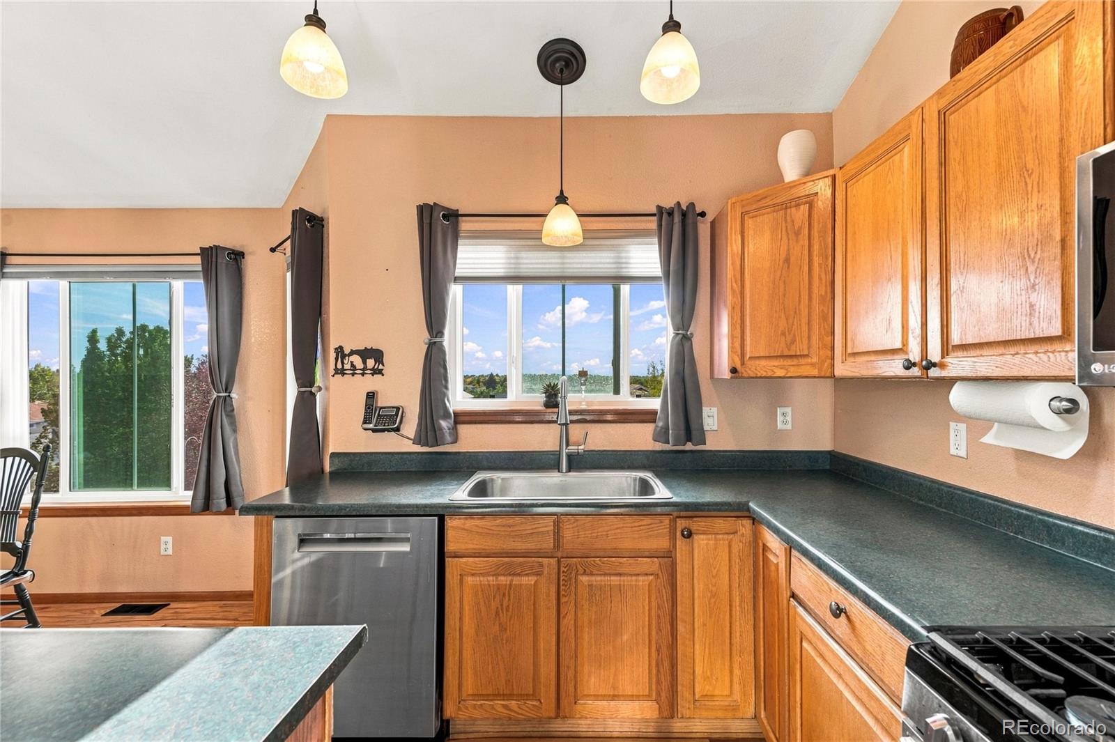 MLS Image #10 for 5635 s quemoy court,centennial, Colorado